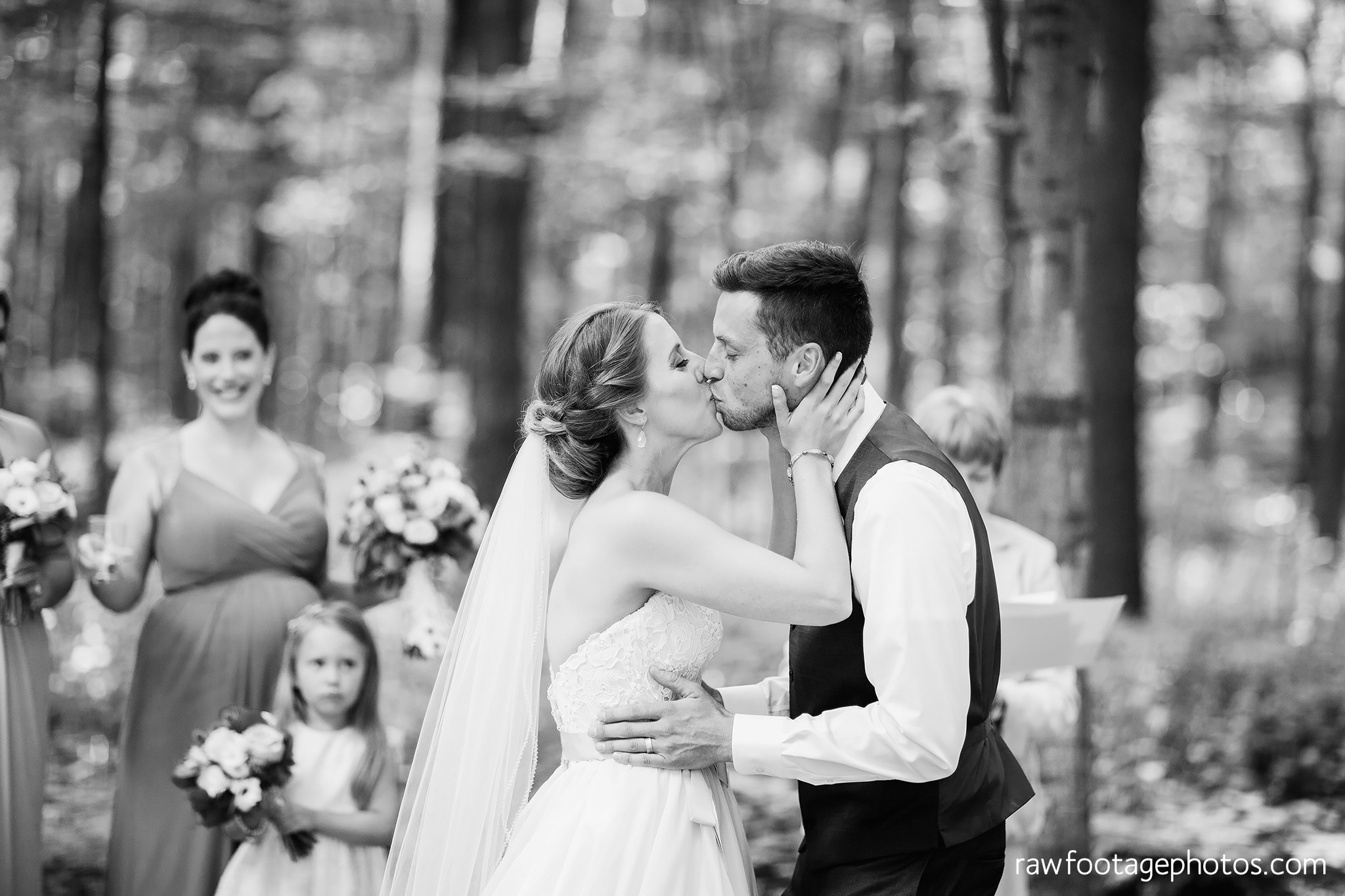 London_Ontario_Wedding_Photographer-Raw_Footage_photography-Forest_wedding-Woodsy_wedding-DIY_Wedding-Candid_Wedding_Photography040.jpg