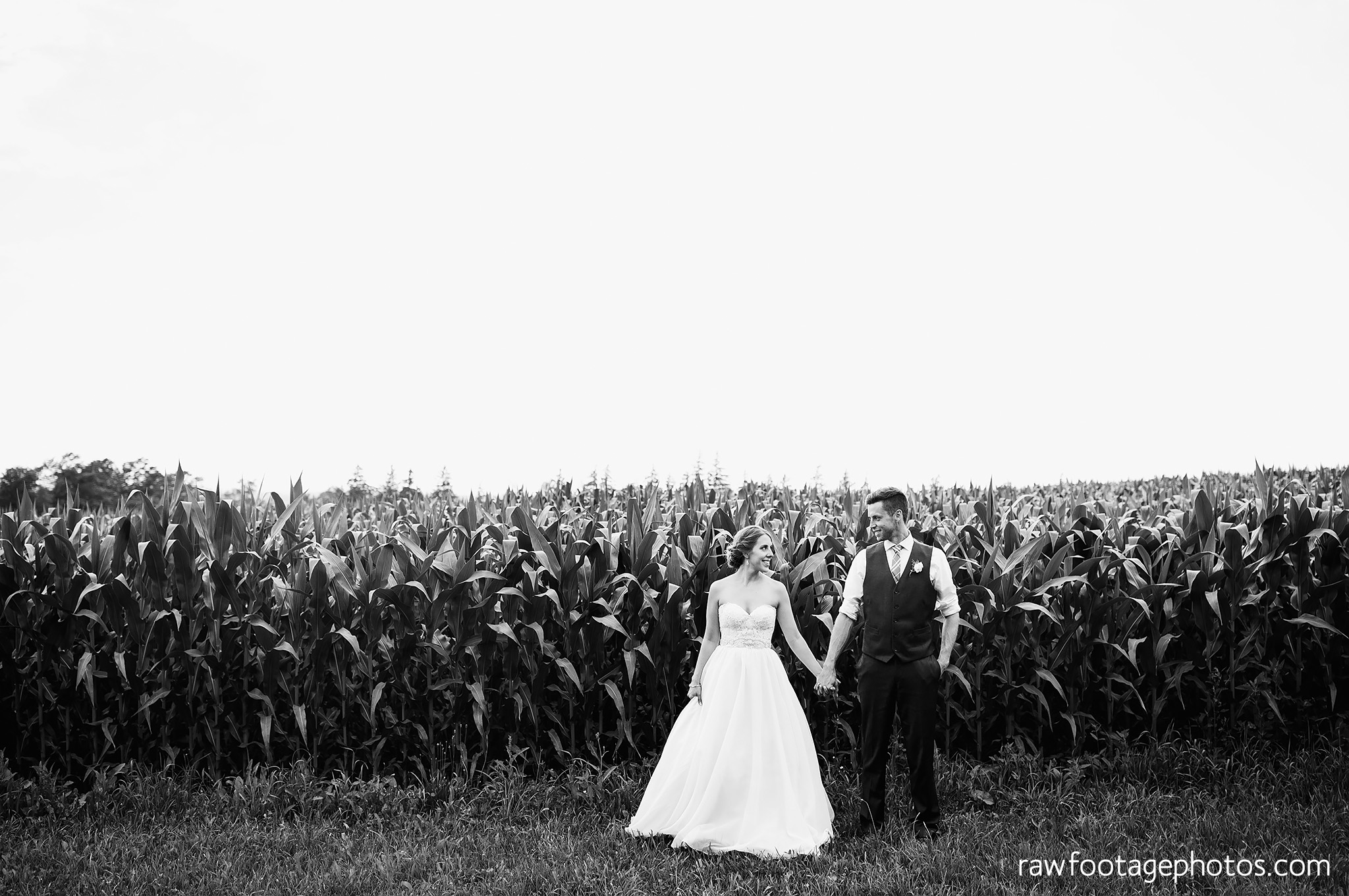 London_Ontario_Wedding_Photographer-Raw_Footage_photography-Forest_wedding-Woodsy_wedding-DIY_Wedding-Candid_Wedding_Photography088.jpg