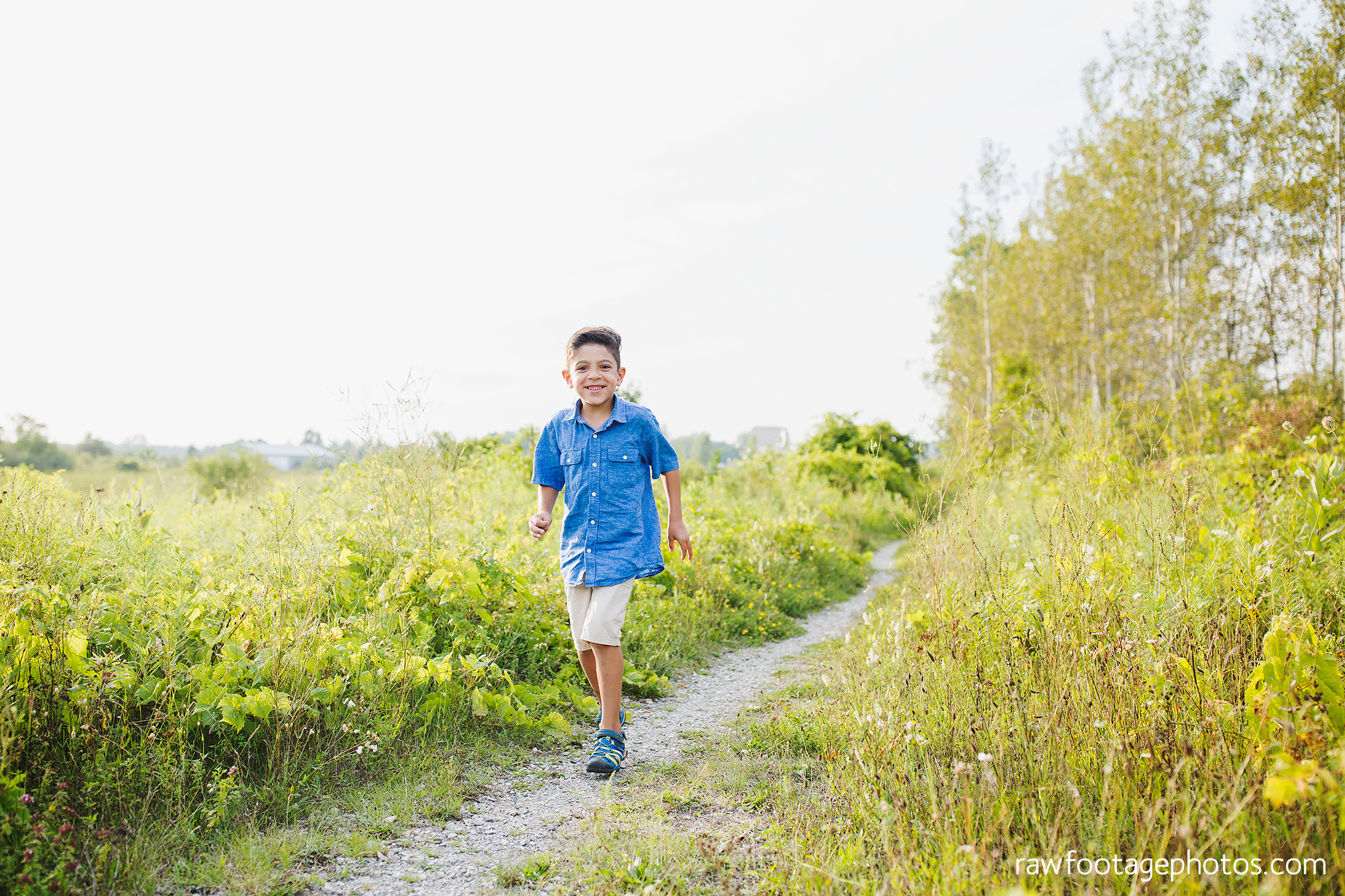 LONDON_ONTARIO_FAMILY_PHOTOGRAPHER-FALL_FAMILY_SESSION-RAW_FOOTAGE_PHOTOGRAPHY017.jpg