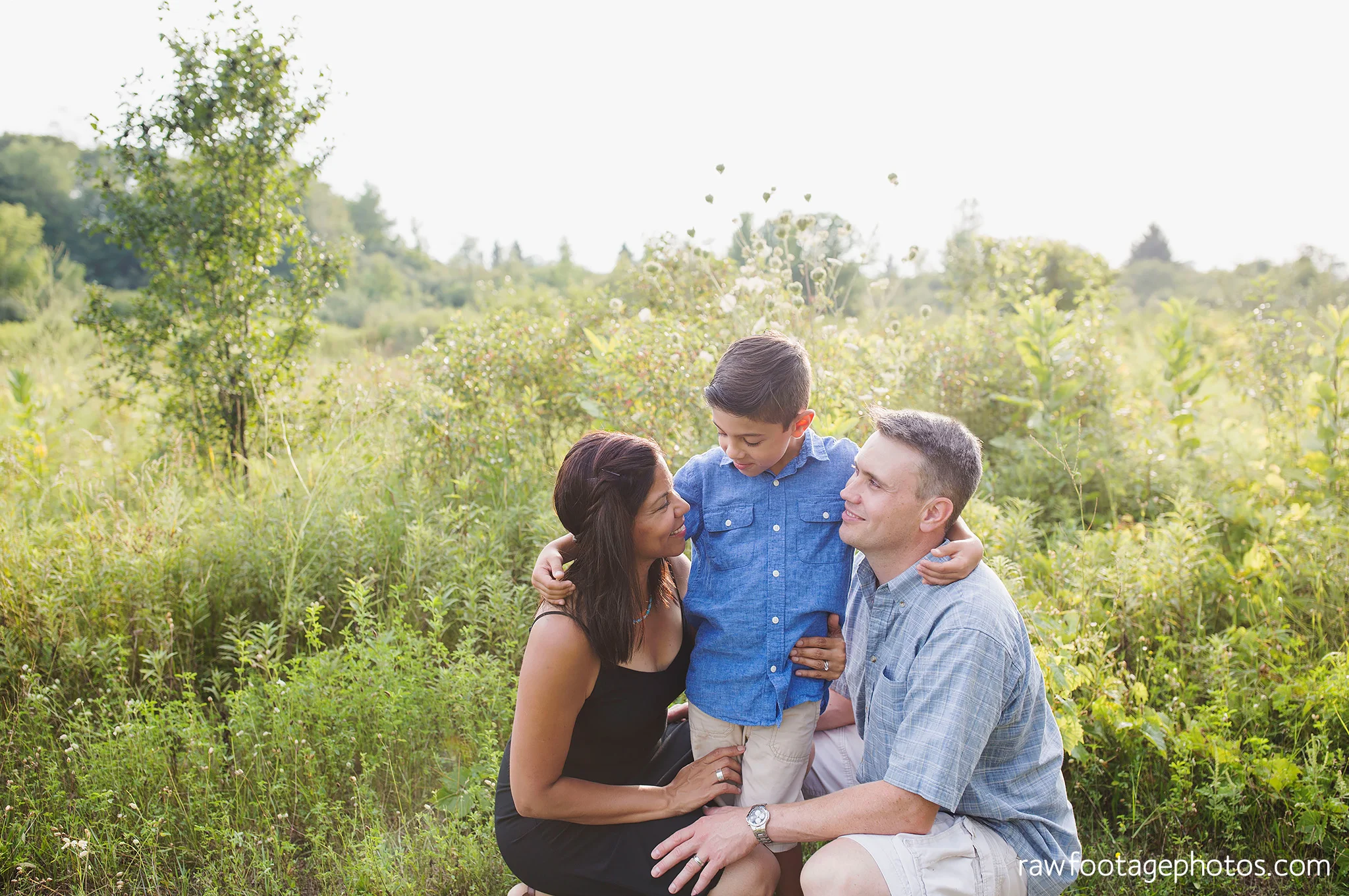 LONDON_ONTARIO_FAMILY_PHOTOGRAPHER-FALL_FAMILY_SESSION-RAW_FOOTAGE_PHOTOGRAPHY013.jpg