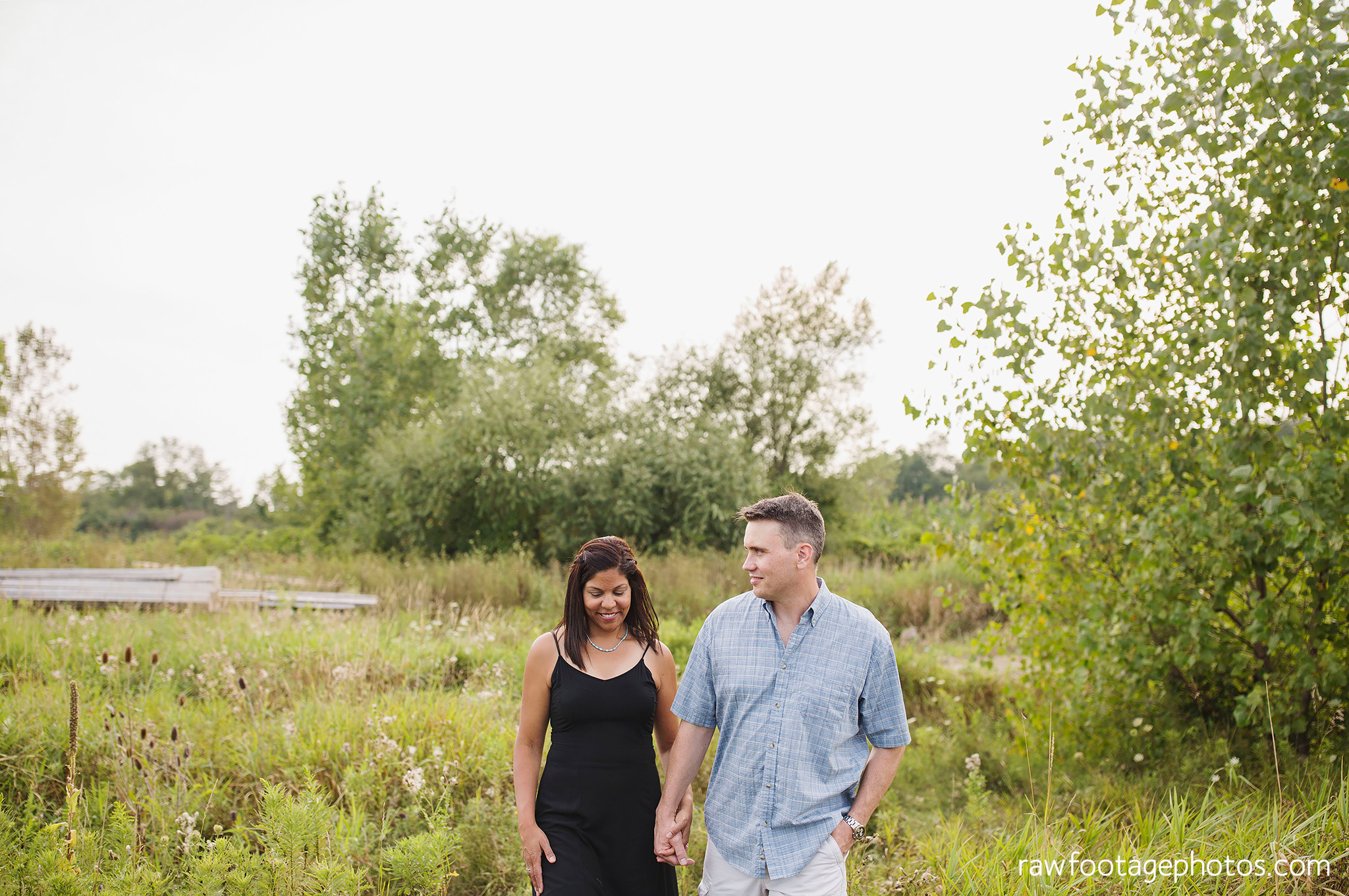 LONDON_ONTARIO_FAMILY_PHOTOGRAPHER-FALL_FAMILY_SESSION-RAW_FOOTAGE_PHOTOGRAPHY007.jpg