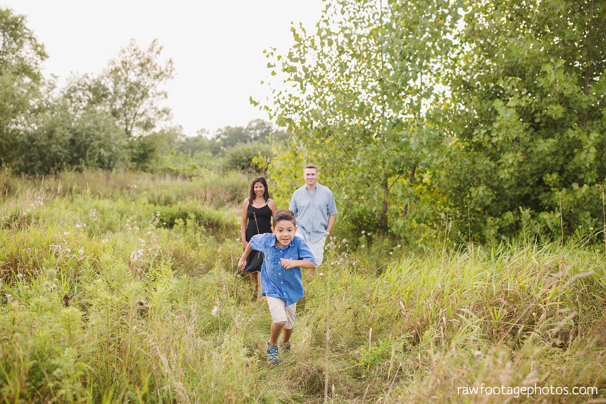 LONDON_ONTARIO_FAMILY_PHOTOGRAPHER-FALL_FAMILY_SESSION-RAW_FOOTAGE_PHOTOGRAPHY005.jpg