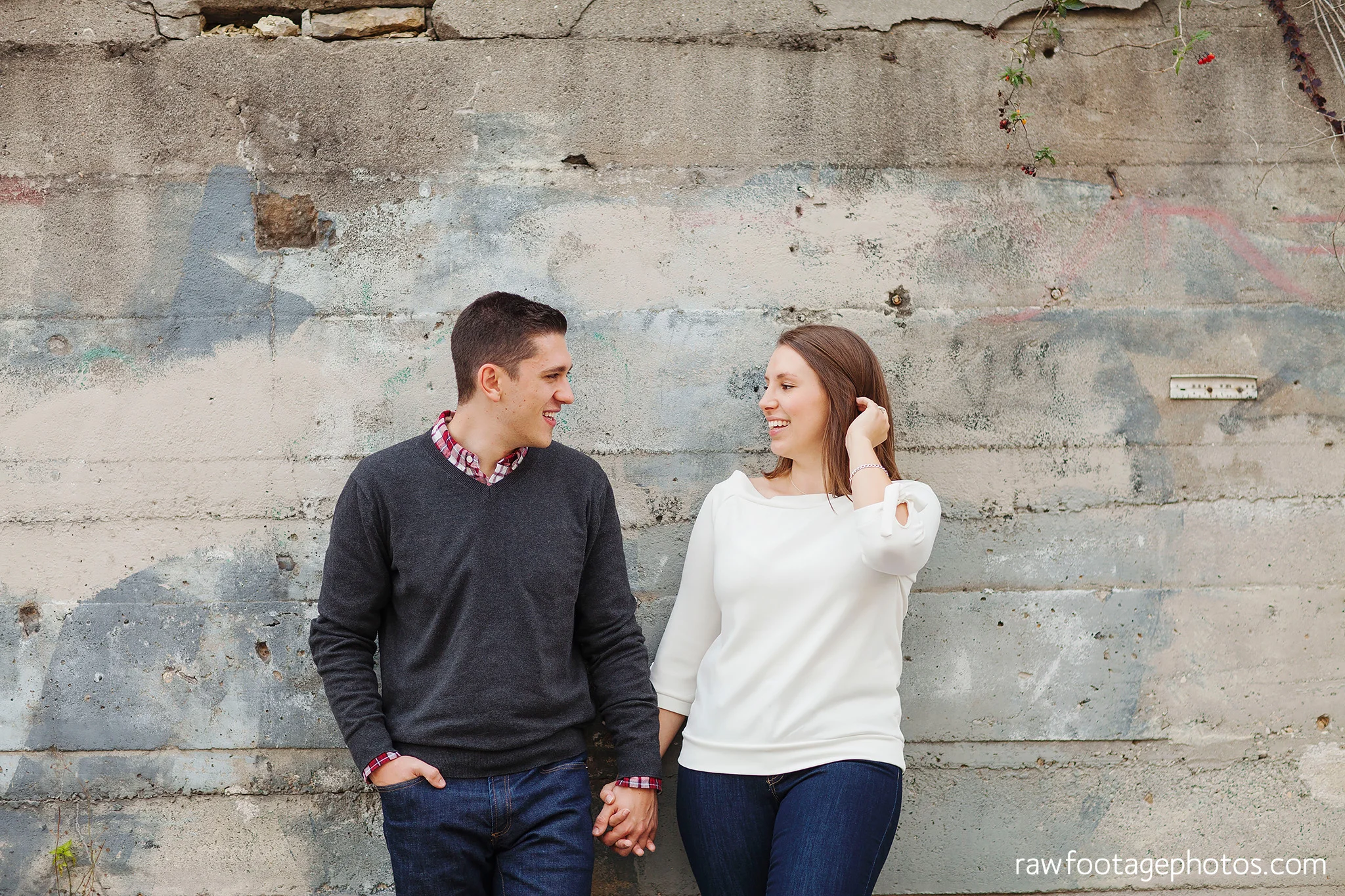 london_ontario_wedding_photographer-downtown_engagement_session-raw_footage_photography010.jpg