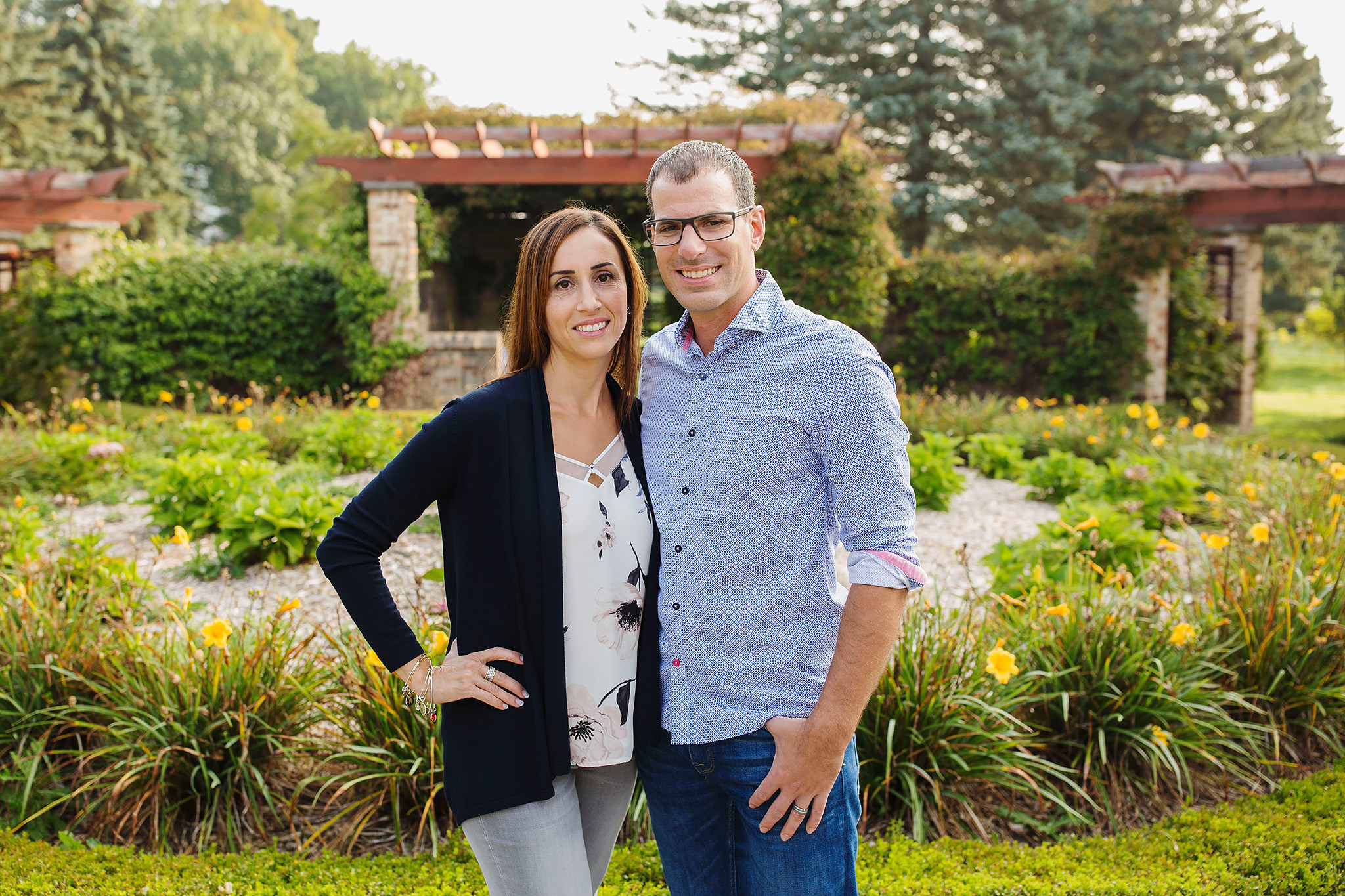 london_ontario_family_photographer-civic_gardens_extended_family_session-raw_footage_photography006.jpg