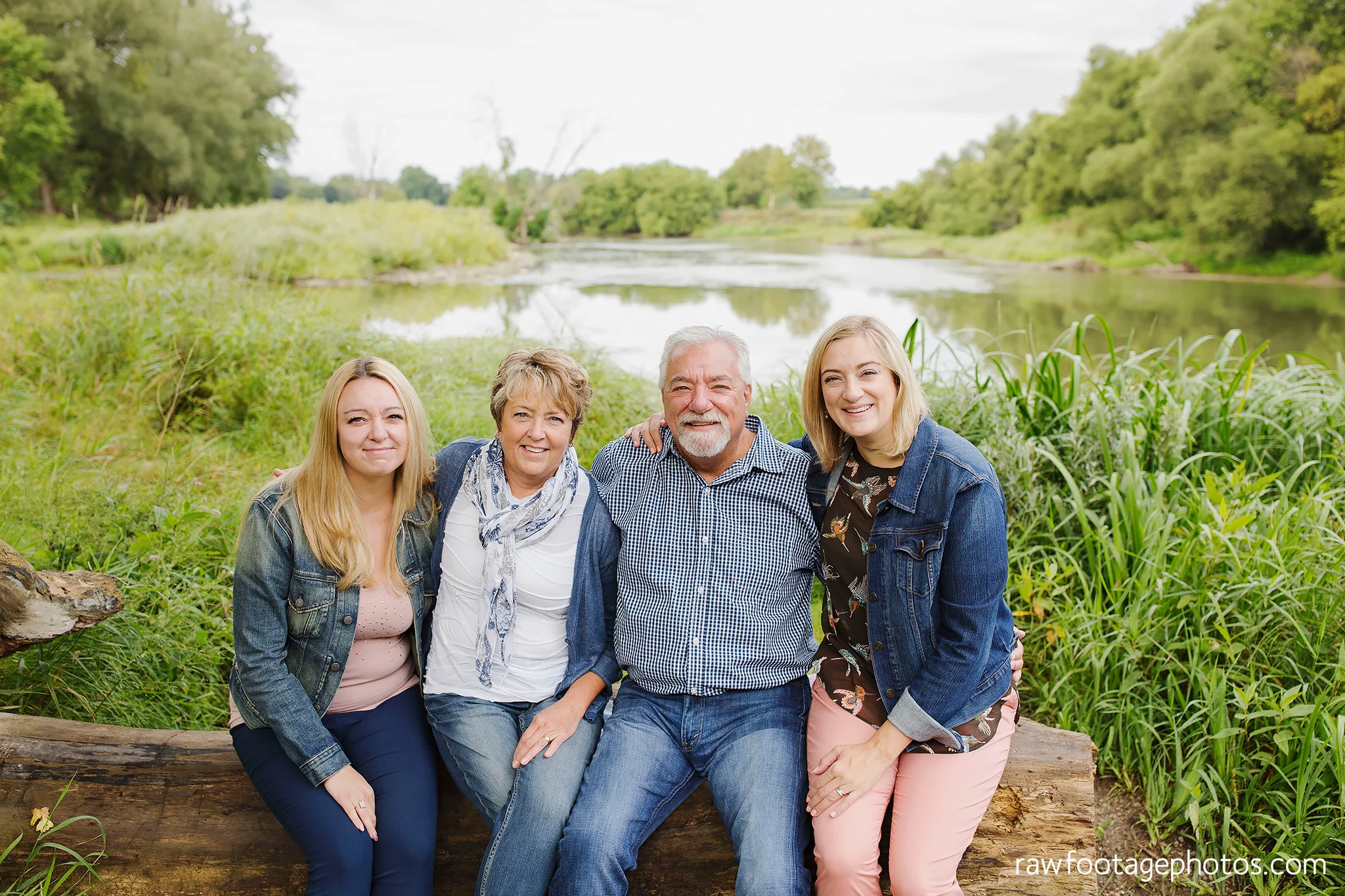 london_ontario_extended_family_photographer-raw_footage_photography009.jpg