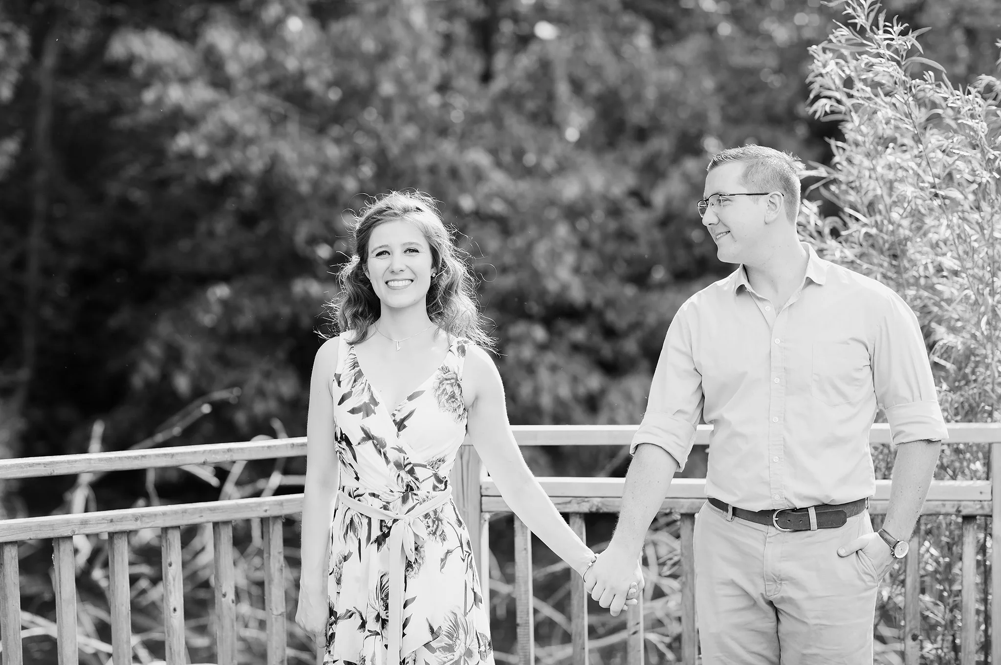 london_ontario_wedding_photographer-storybook_gardens_engagement_session-raw_footage_photography010.jpg