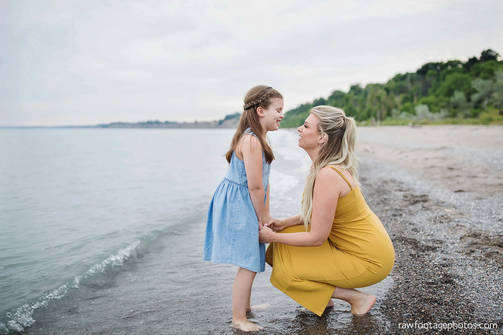 london_ontario_family_photographer-beach_minis-port_stanley_beach-raw_footage_photography042.jpg