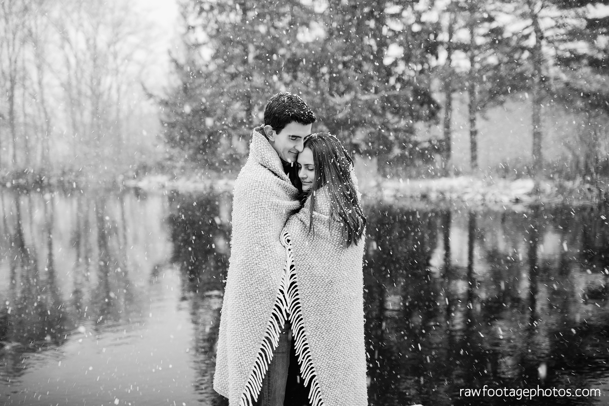 london_ontario_wedding_photographer-snowy_engagement_session-winter-barn-farm-snowflakes-blizzard-raw_footage_photography012.jpg