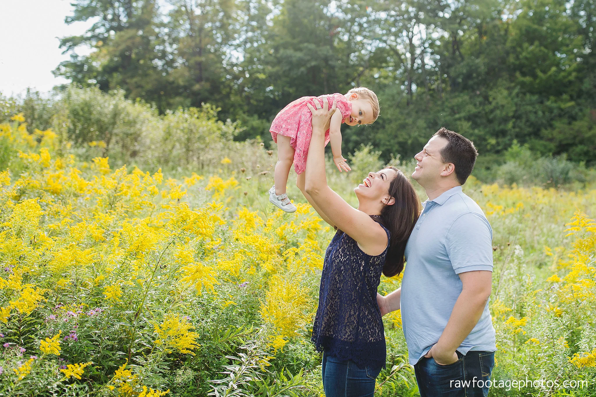 London_Ontario_Family_photographer-Fall_Minis-Woods-Forest-Nature-Candid-Lifestyle-Raw_Footage_Photography011.jpg