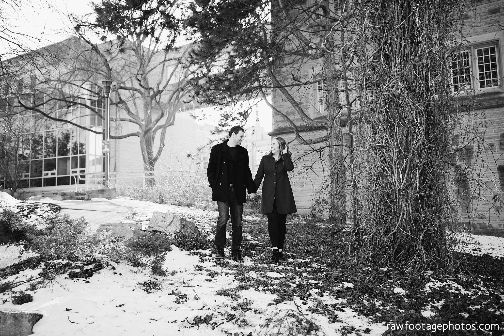london_ontario_wedding_photographer-engagement_session-winter_e_session-snowy_couple_session-golden_hour_photos-cozy_winter_session-raw_footage_photography-dog003.jpg