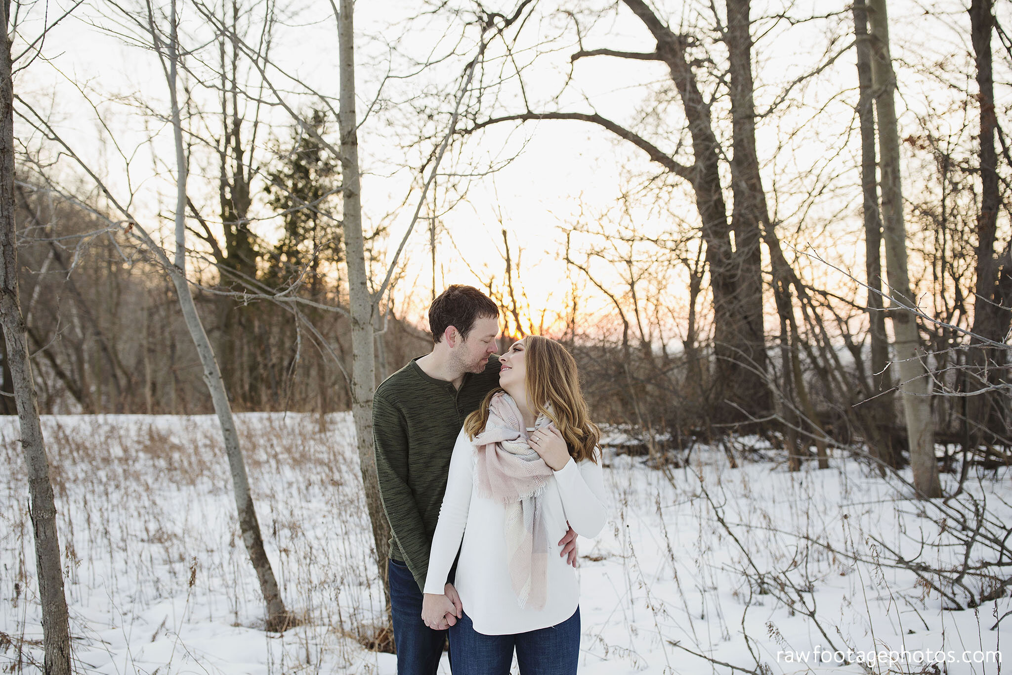 london_ontario_wedding_photographer-engagement_session-winter_e_session-snowy_couple_session-golden_hour_photos-cozy_winter_session-raw_footage_photography-dog033.jpg