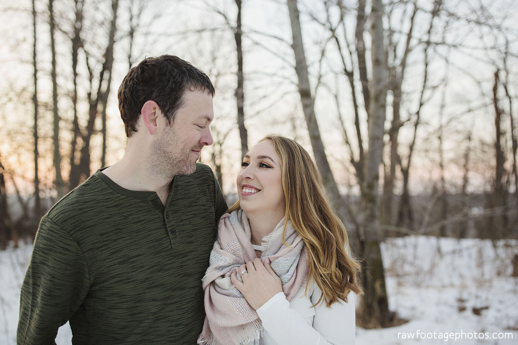 london_ontario_wedding_photographer-engagement_session-winter_e_session-snowy_couple_session-golden_hour_photos-cozy_winter_session-raw_footage_photography-dog035.jpg
