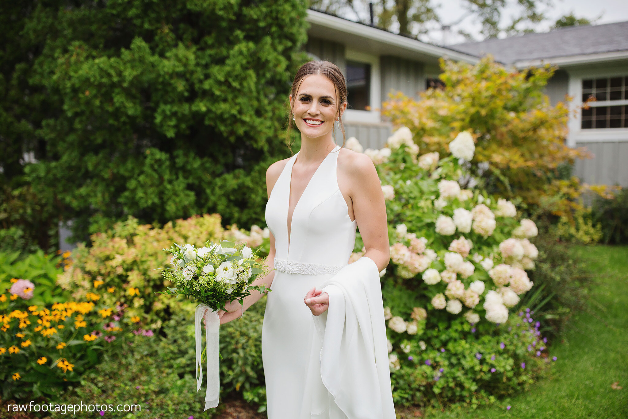 london_ontario_wedding_photographer-backyard_wedding-country_wedding-farm_wedding-first_look-ourdoor_ceremony-barn_reception-raw_footage_photography014.jpg