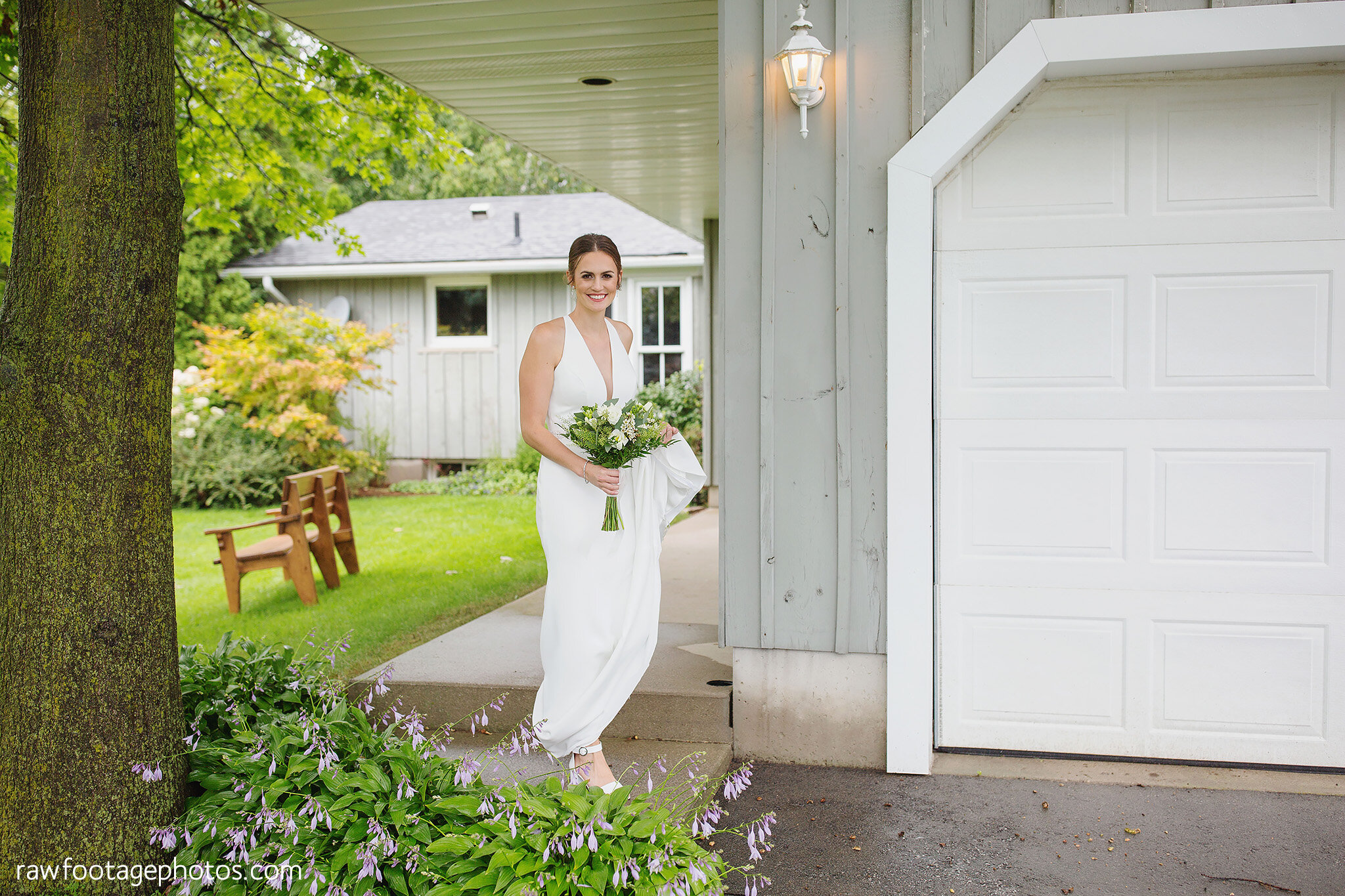 london_ontario_wedding_photographer-backyard_wedding-country_wedding-farm_wedding-first_look-ourdoor_ceremony-barn_reception-raw_footage_photography015.jpg