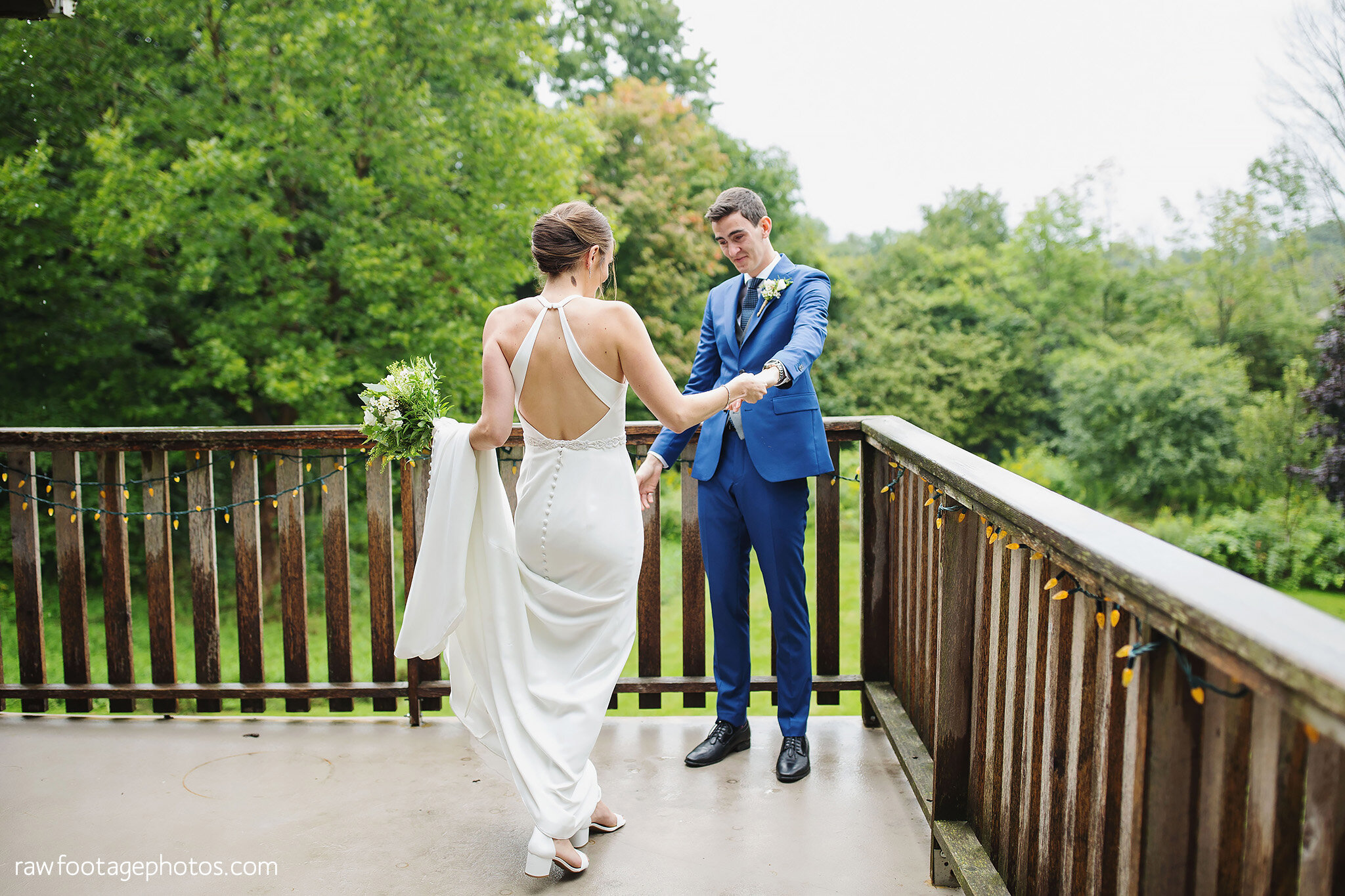 london_ontario_wedding_photographer-backyard_wedding-country_wedding-farm_wedding-first_look-ourdoor_ceremony-barn_reception-raw_footage_photography019.jpg