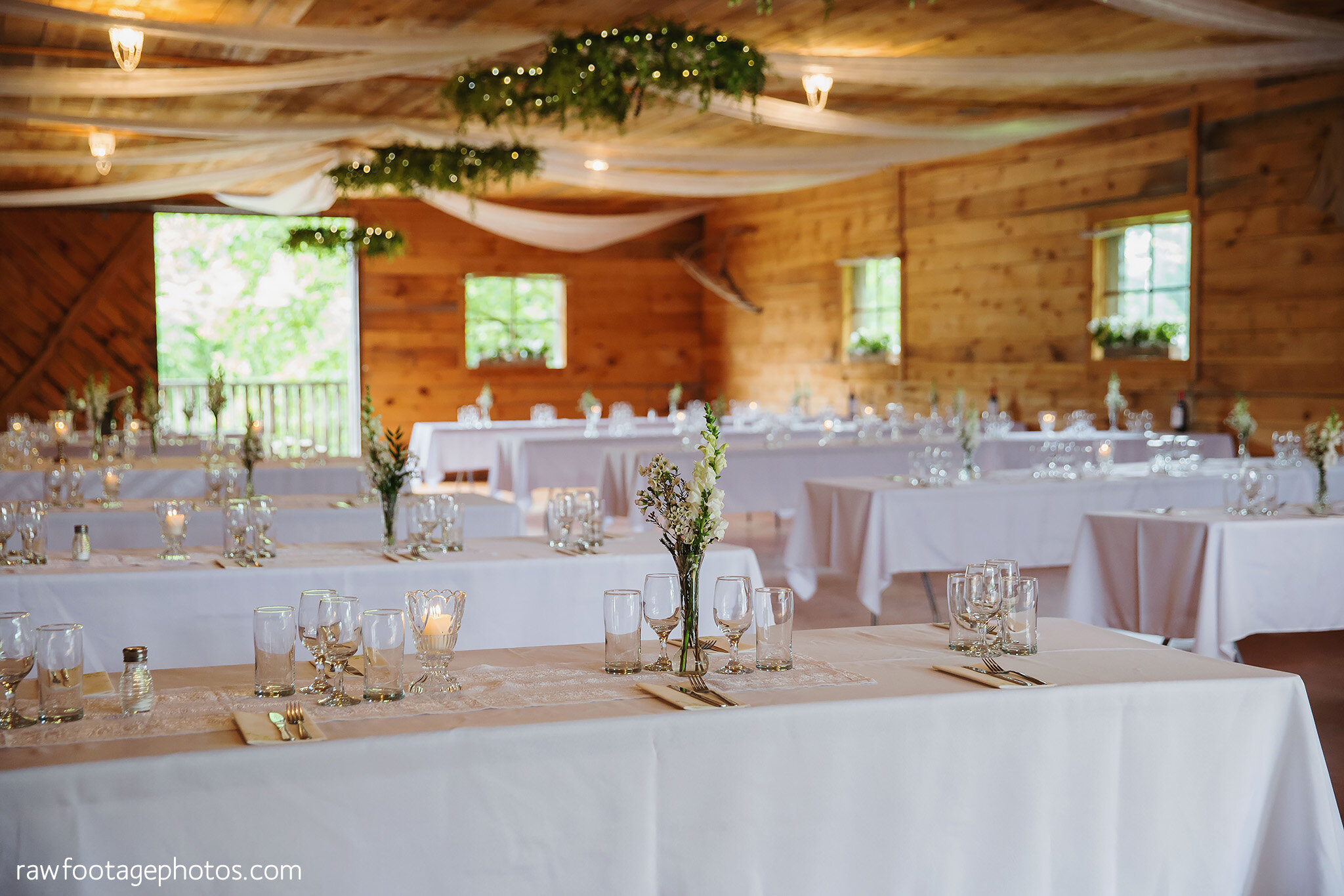 london_ontario_wedding_photographer-backyard_wedding-country_wedding-farm_wedding-first_look-ourdoor_ceremony-barn_reception-raw_footage_photography031.jpg