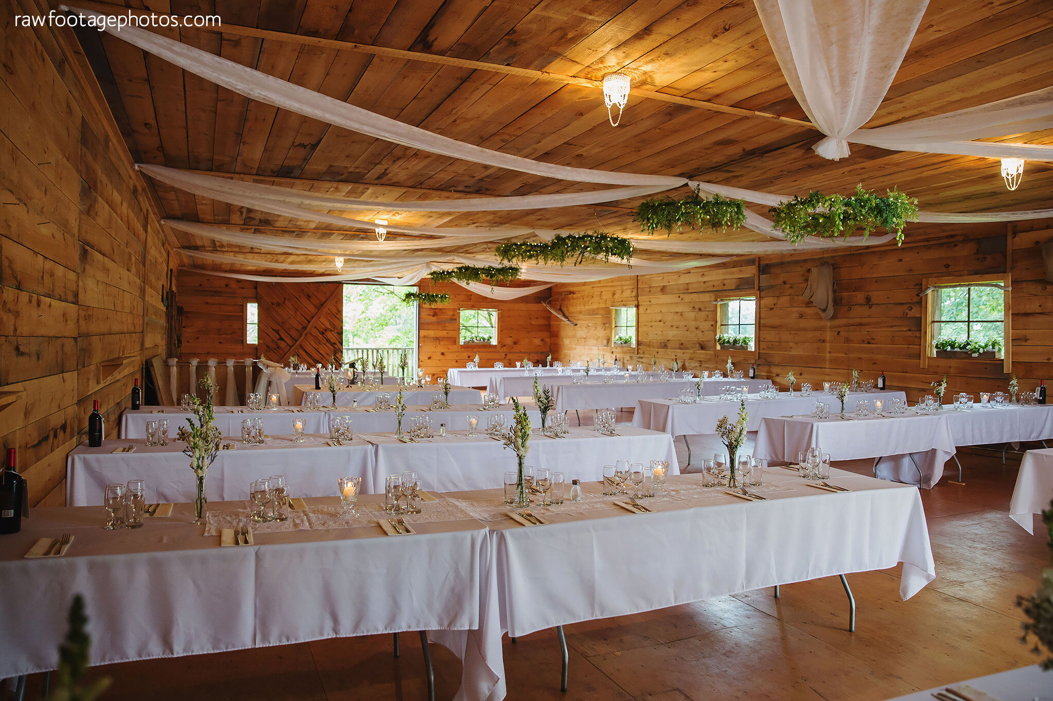 london_ontario_wedding_photographer-backyard_wedding-country_wedding-farm_wedding-first_look-ourdoor_ceremony-barn_reception-raw_footage_photography030.jpg