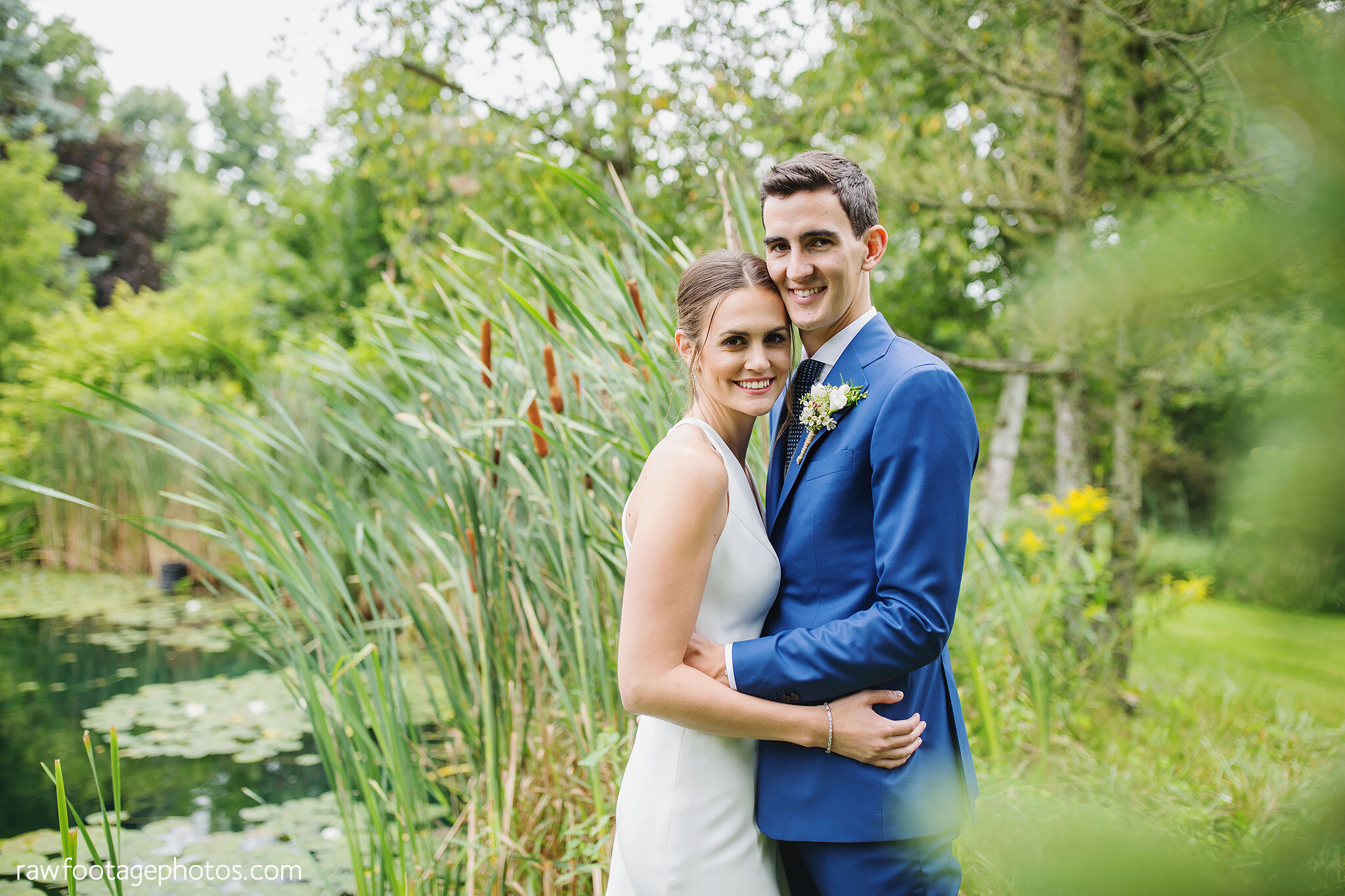 london_ontario_wedding_photographer-backyard_wedding-country_wedding-farm_wedding-first_look-ourdoor_ceremony-barn_reception-raw_footage_photography043.jpg