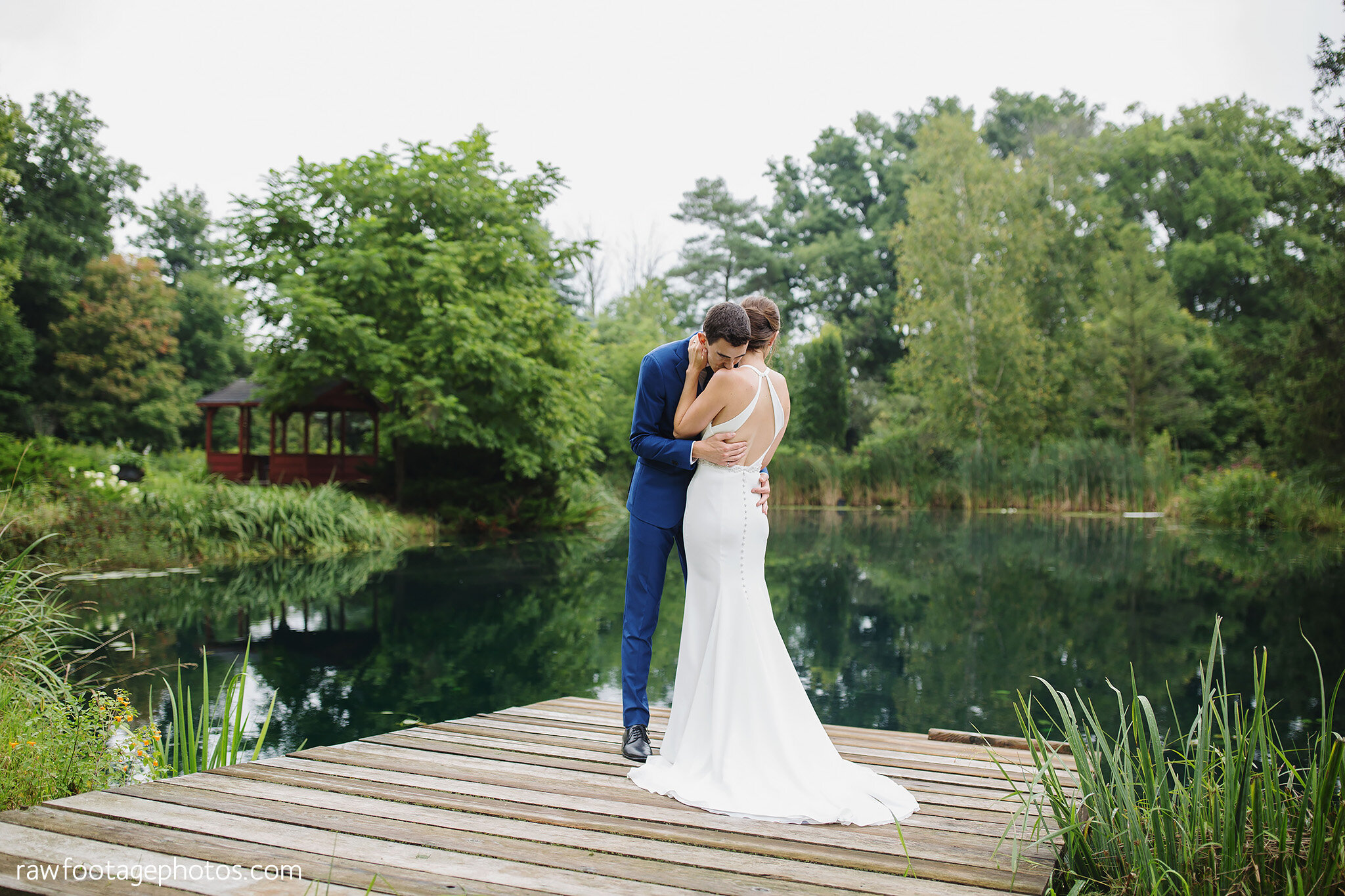 london_ontario_wedding_photographer-backyard_wedding-country_wedding-farm_wedding-first_look-ourdoor_ceremony-barn_reception-raw_footage_photography047.jpg