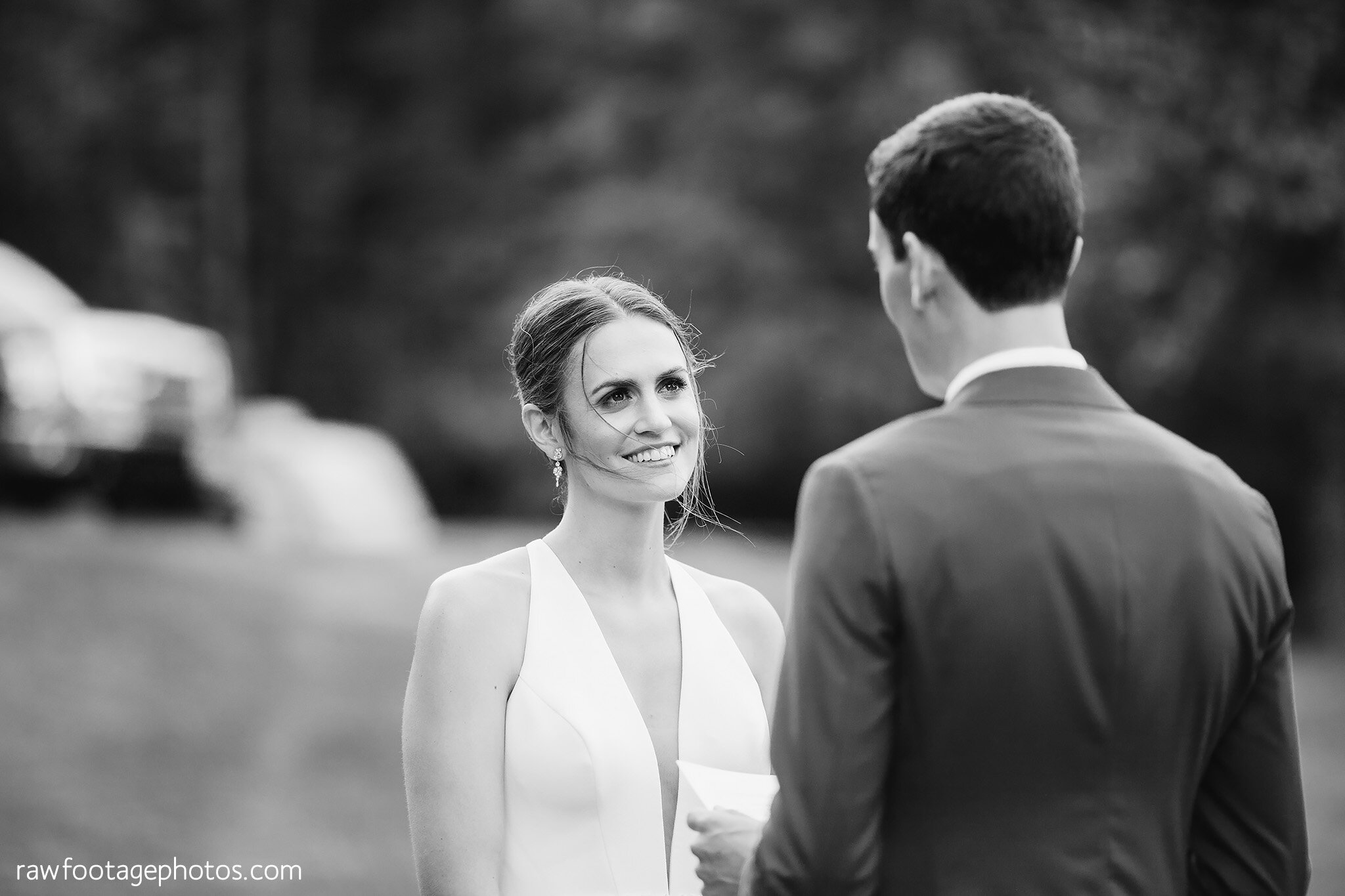 london_ontario_wedding_photographer-backyard_wedding-country_wedding-farm_wedding-first_look-ourdoor_ceremony-barn_reception-raw_footage_photography062.jpg