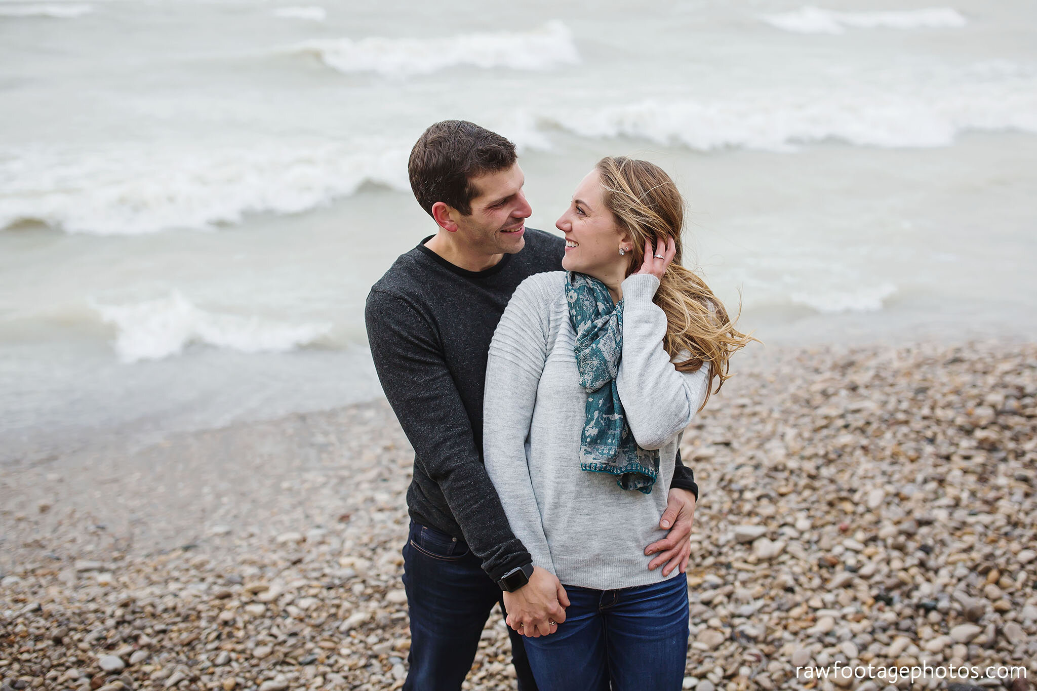london_ontario_wedding_photographer-goderich_engagement-session-fall_engagement-windy_engagement-raw_footage_photography-005.jpg
