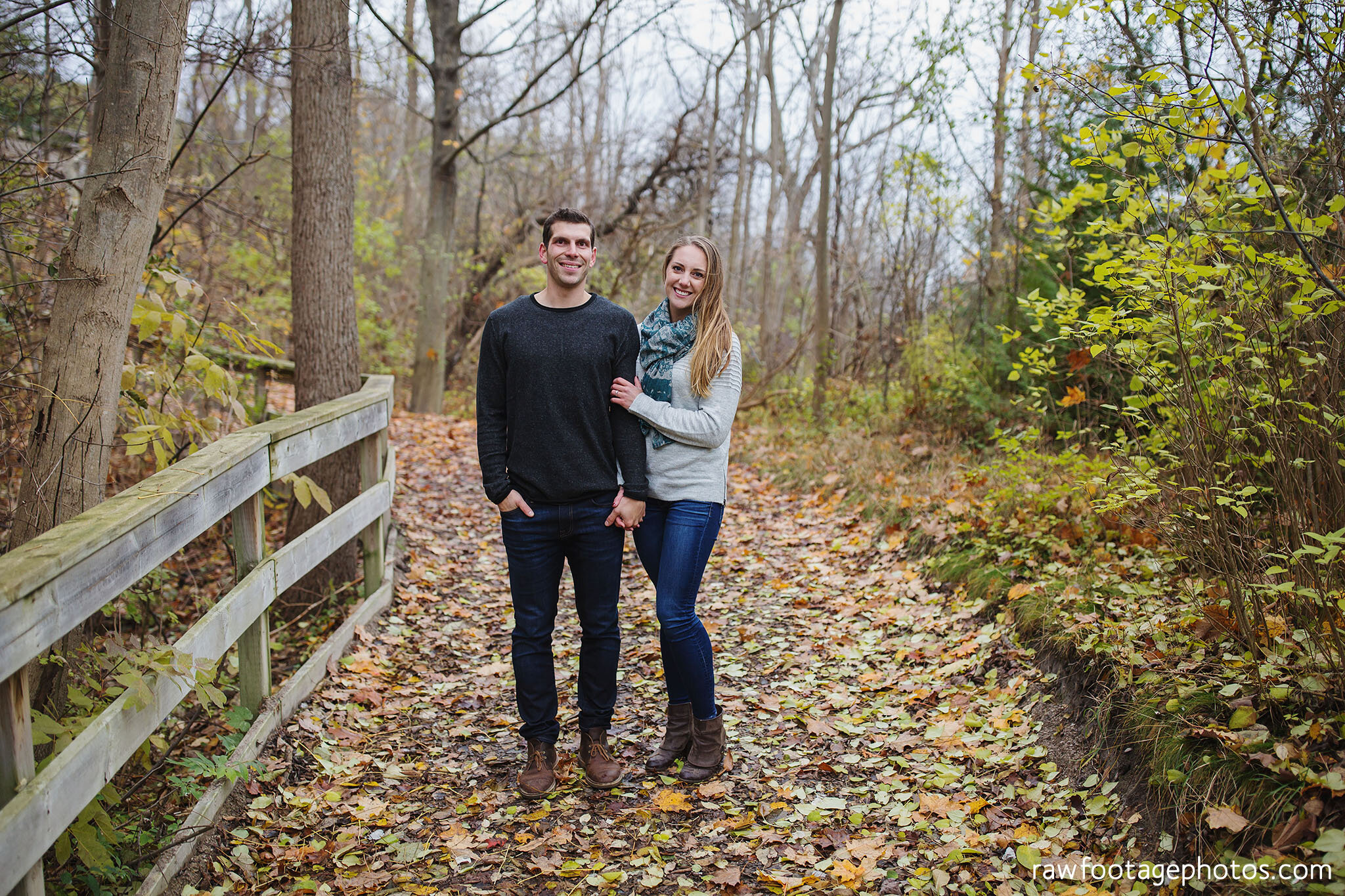 london_ontario_wedding_photographer-goderich_engagement-session-fall_engagement-windy_engagement-raw_footage_photography-013.jpg