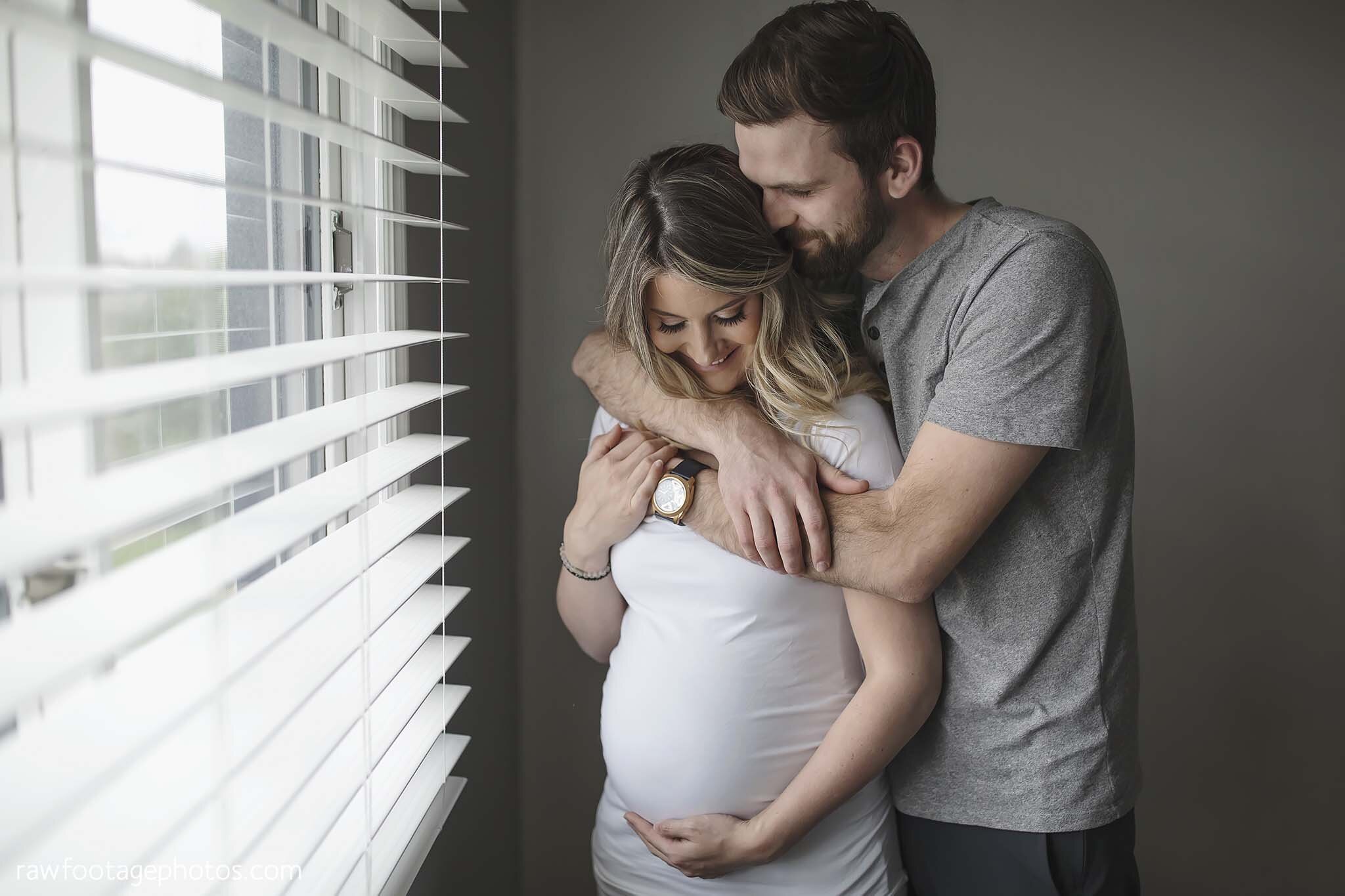 london_ontario_maternity_photographer-raw_footage_photography-in_home_lifestyle_maternity-forest_maternity_session-yellow_maternity_dress_002.jpg