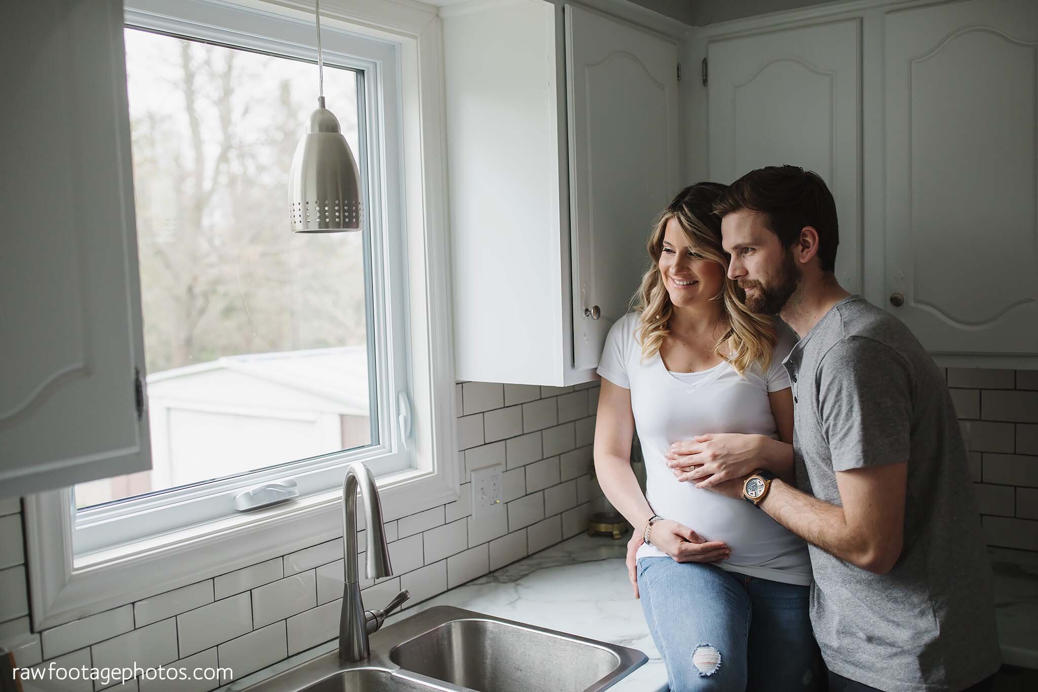 london_ontario_maternity_photographer-raw_footage_photography-in_home_lifestyle_maternity-forest_maternity_session-yellow_maternity_dress_013.jpg