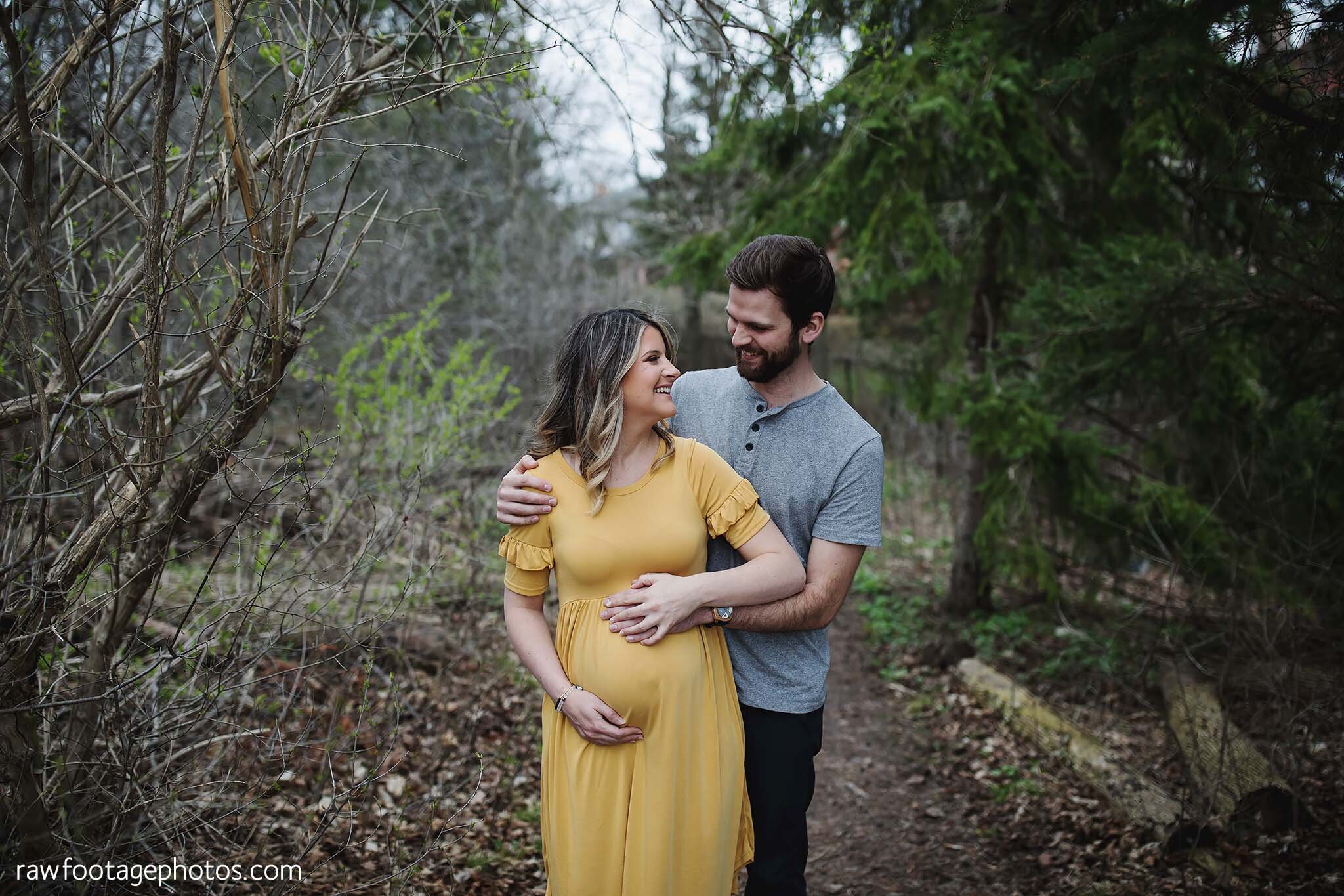 london_ontario_maternity_photographer-raw_footage_photography-in_home_lifestyle_maternity-forest_maternity_session-yellow_maternity_dress_021.jpg