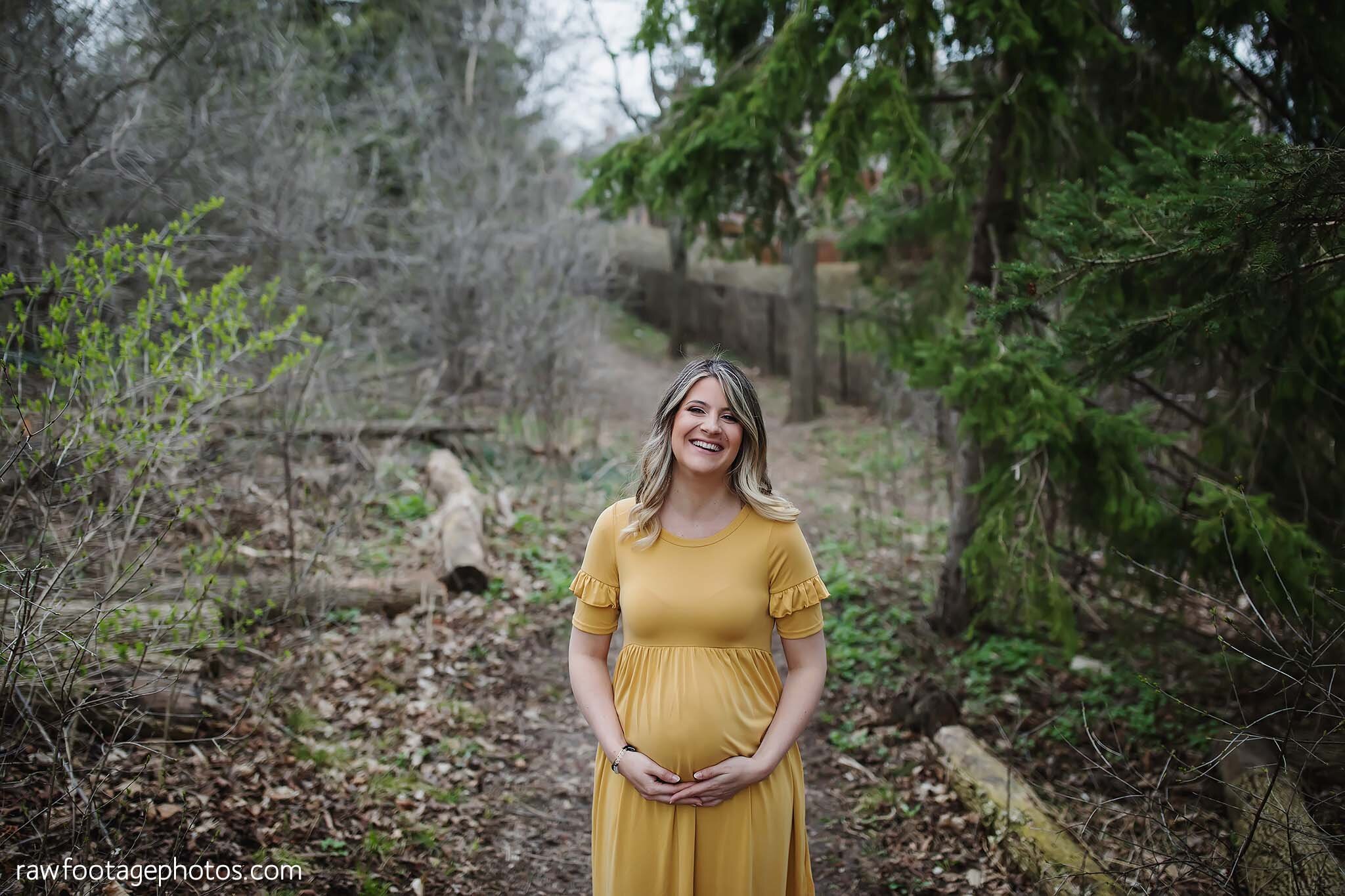 london_ontario_maternity_photographer-raw_footage_photography-in_home_lifestyle_maternity-forest_maternity_session-yellow_maternity_dress_032.jpg