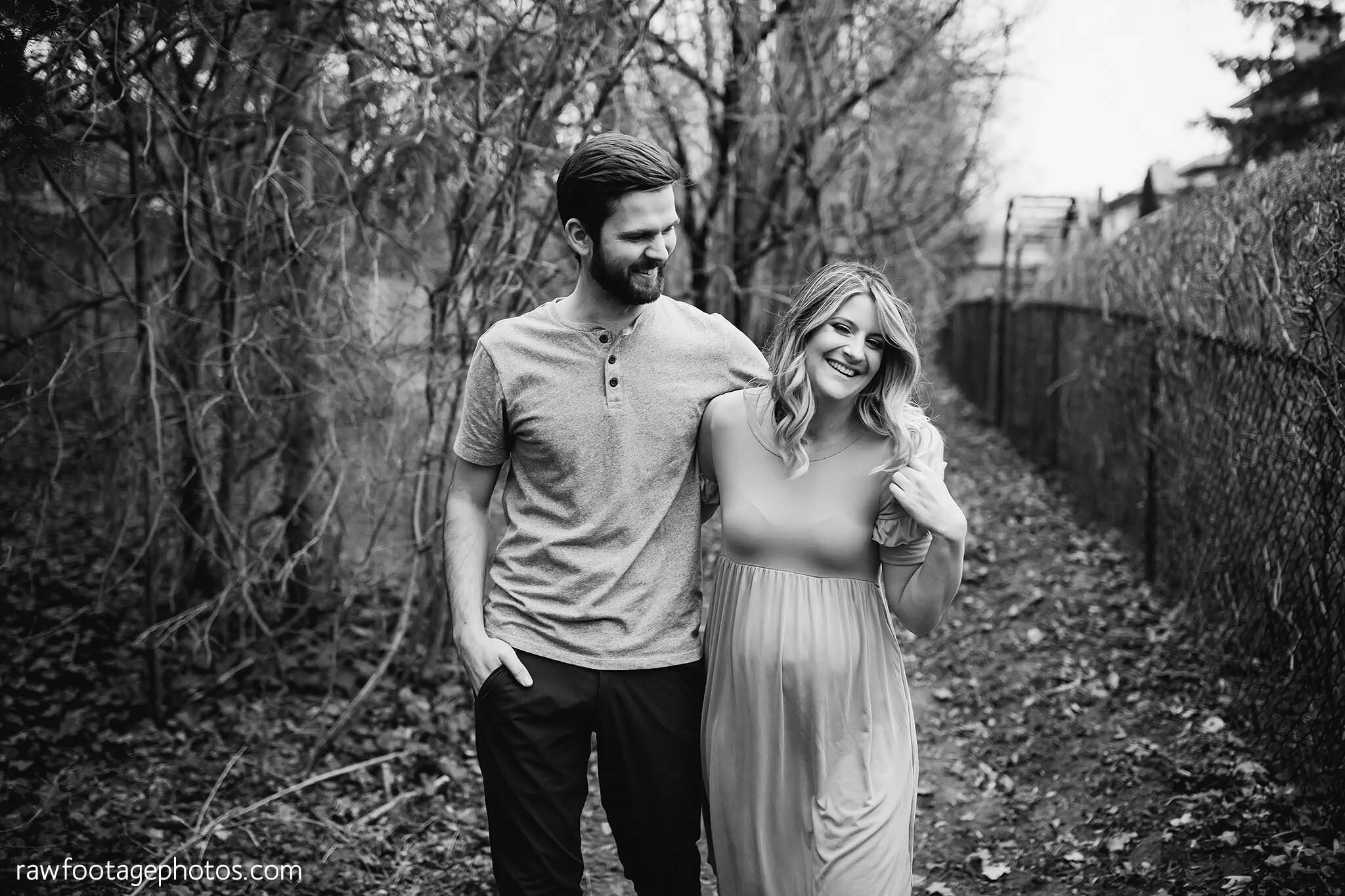 london_ontario_maternity_photographer-raw_footage_photography-in_home_lifestyle_maternity-forest_maternity_session-yellow_maternity_dress_037.jpg