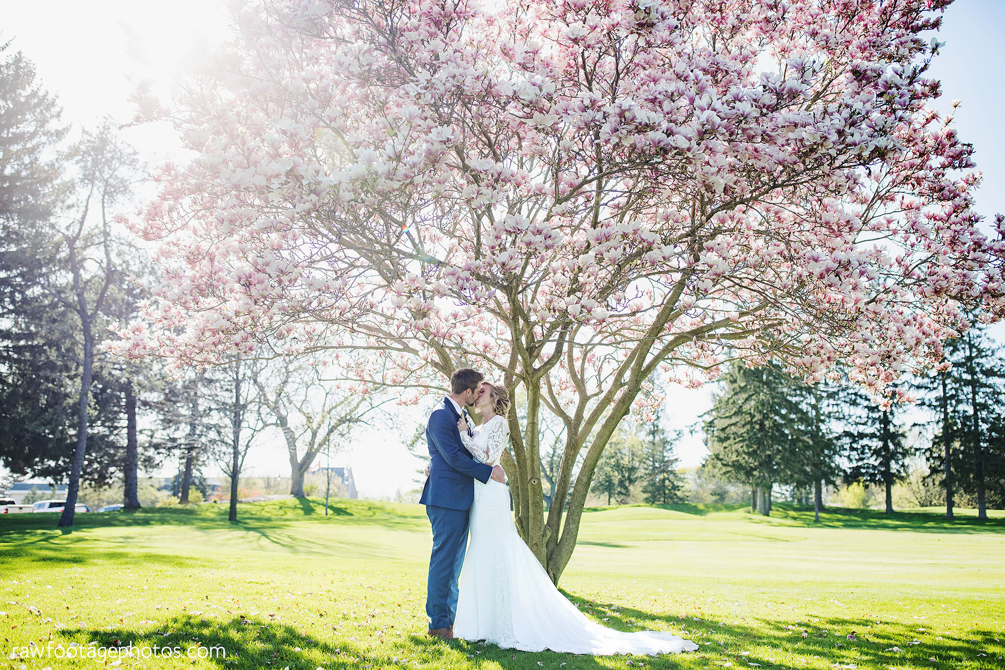 london_ontario_wedding_photographer-spring_wedding-spring_blossoms-raw_footage_photography_050.jpg