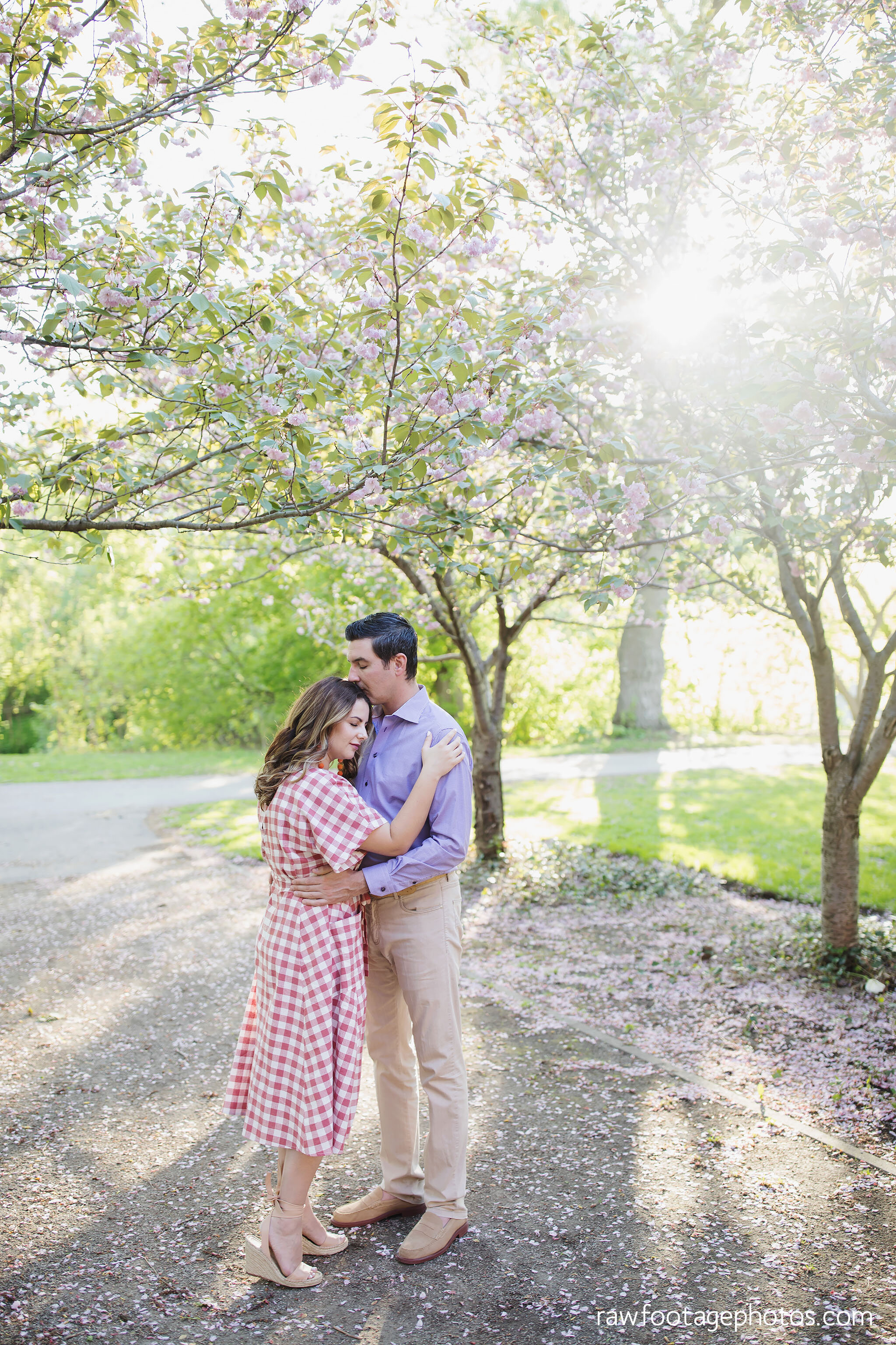 london_ontario_wedding_photographer-raw_footage_photography-spring_engagement_session-spring_blossoms-ivey_park_002.jpg