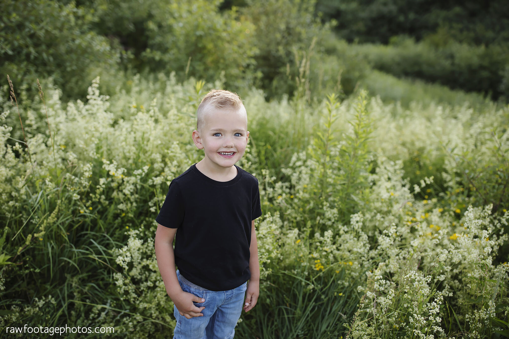 london_ontario_family_photographer-summer_woods_minis-raw_footage_photography_027.jpg