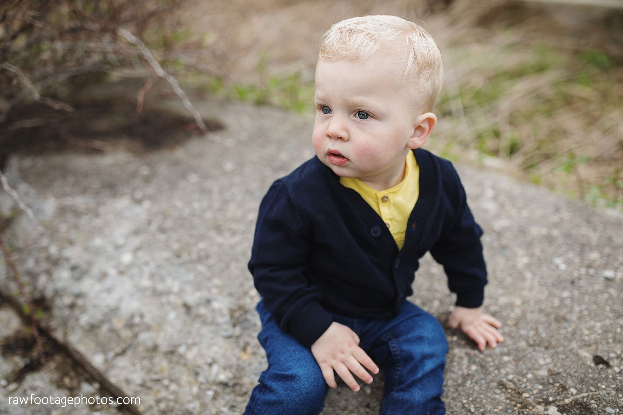 London_Ontario_Family_Photographer-extended_family-Westminster_ponds-forest-woods-nature-grandparents-cousins-grandchildren-siblings-_012.jpg