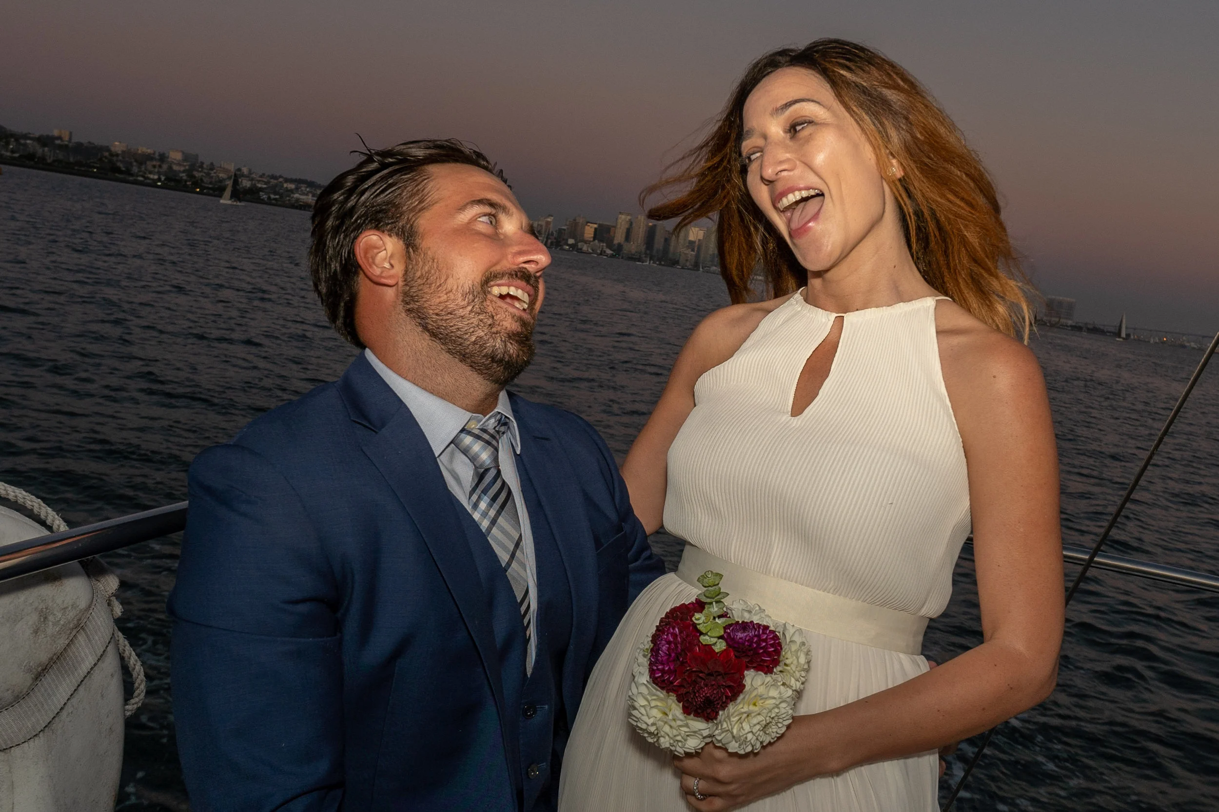wedding on a boat9.jpg