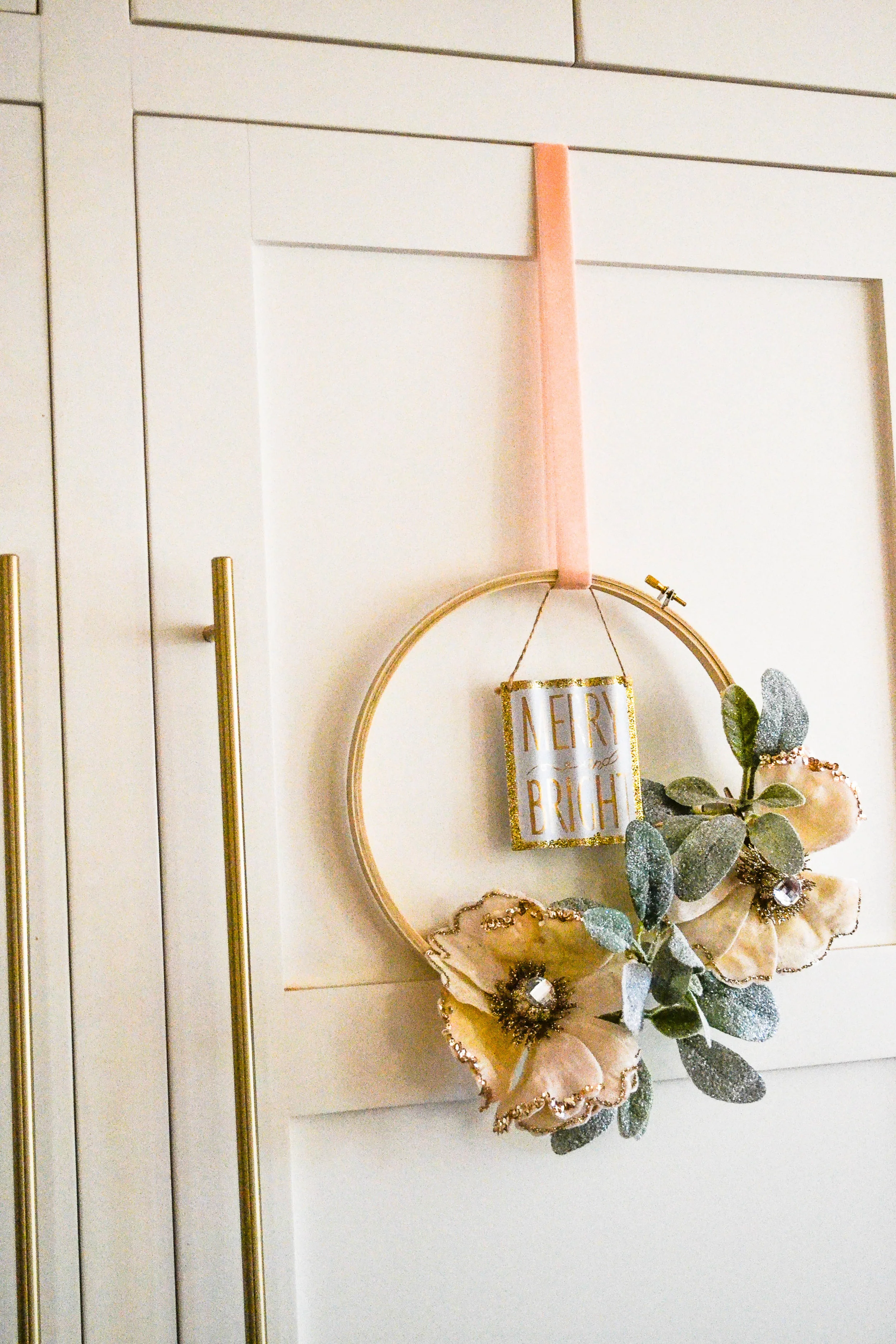 hanging embroidery hoop floral arrangement diy