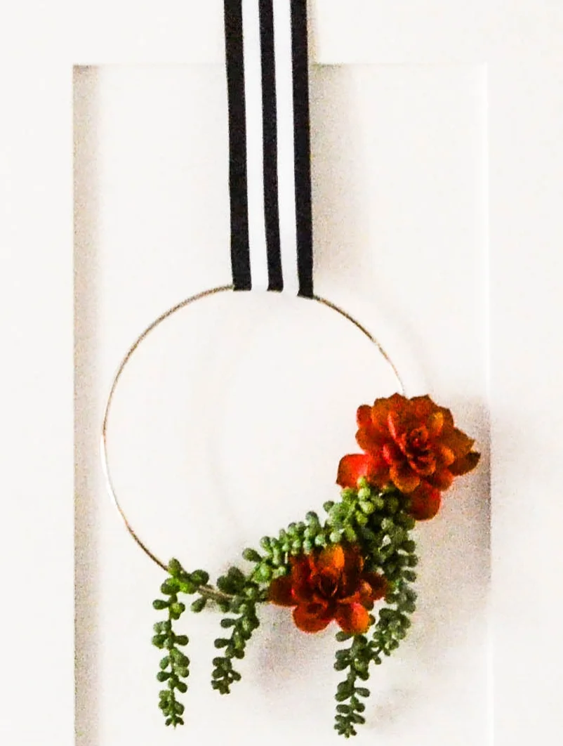 hanging embroidery hoop floral arrangement diy