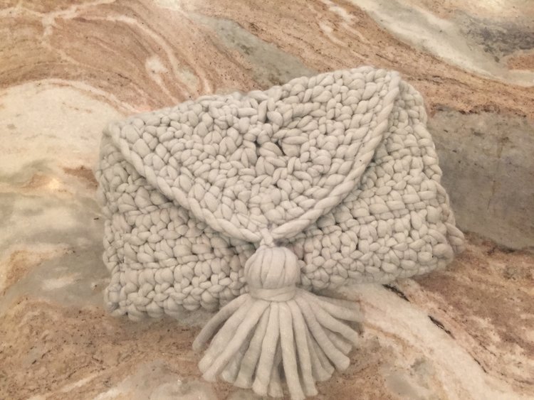 Easy DIY Crocheted tassel clutch