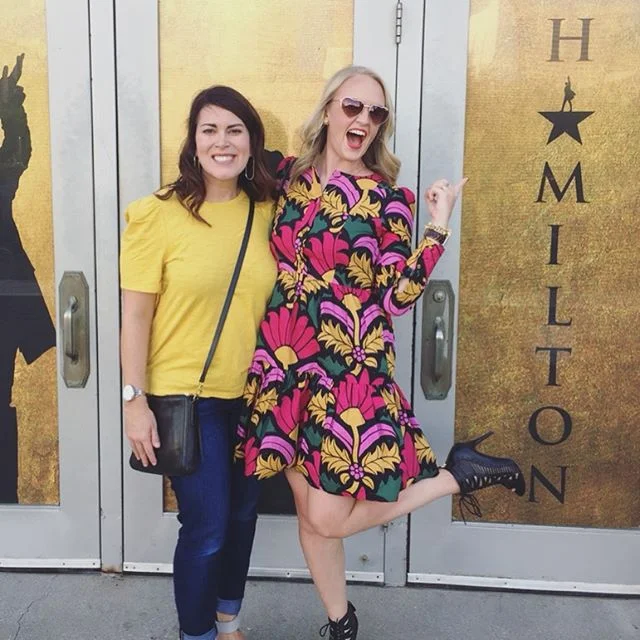 Round 2 with Lindsey 2. Related: is it healthy to have goosebumps covering the entire surface area of your skin for 3 hours straight? Because that’s where I’m at. This show just gets better every time I see it.
.
In an entirely irrelevant note: I was walking from my car to dinner in this bitchin’ @jcrew dress, feeling hot to trot if I’m being totally honest, when a man driving by leaned out of his car window and yelled, “you’ve got a tag hanging out the back of your dress!!” Coolcoolcool. Man: whoever you are, you’re a gentleman and a scholar, and I appreciate you. Sometimes we could all use a little help from Random Man Driving By In Car.
.
.
.
#hamilton #theater #play #broadway #bestfriend #frienddate #fashionfail