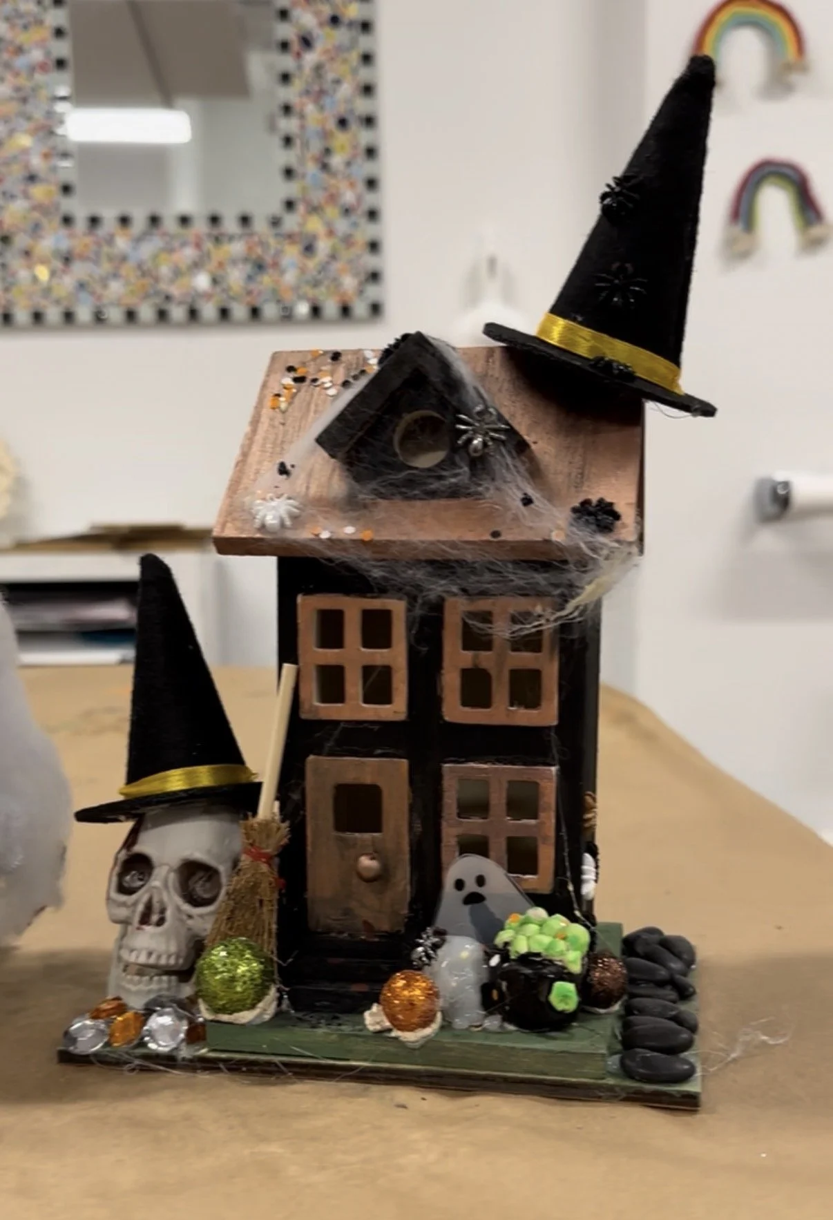 Weekend Workshop (10/25, 10am to 12pm): Haunted House Making!