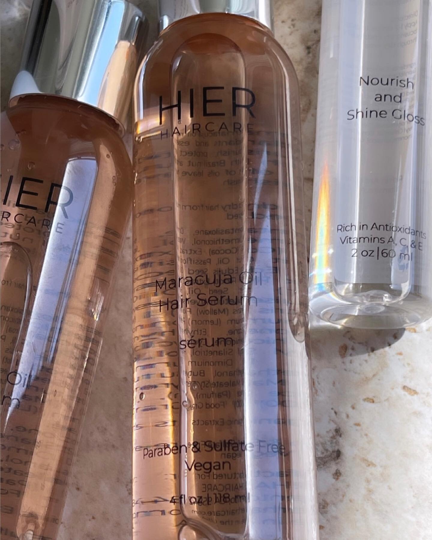 Maracuja Seed Oil-
⠀
✨Rich in vitamins A, E, &amp; C
✨High in antioxidants &amp; essential fatty acids
✨Drenches hair with intense moisture
✨Known to regenerate and promote the growth of keratin layers
✨Leaves hair soft, smooth &amp; shiny!
✨Treats, 