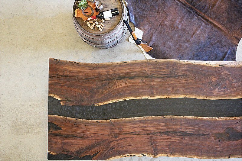 Here&rsquo;s a fun one! Client requested imperfect walnut slabs with resin fills. Shout out to my friends at @superclearepoxy for supplying the resin for this commission! 

#blackwaterresin #epoxytable #resintable #resinrivertable #walnuttable