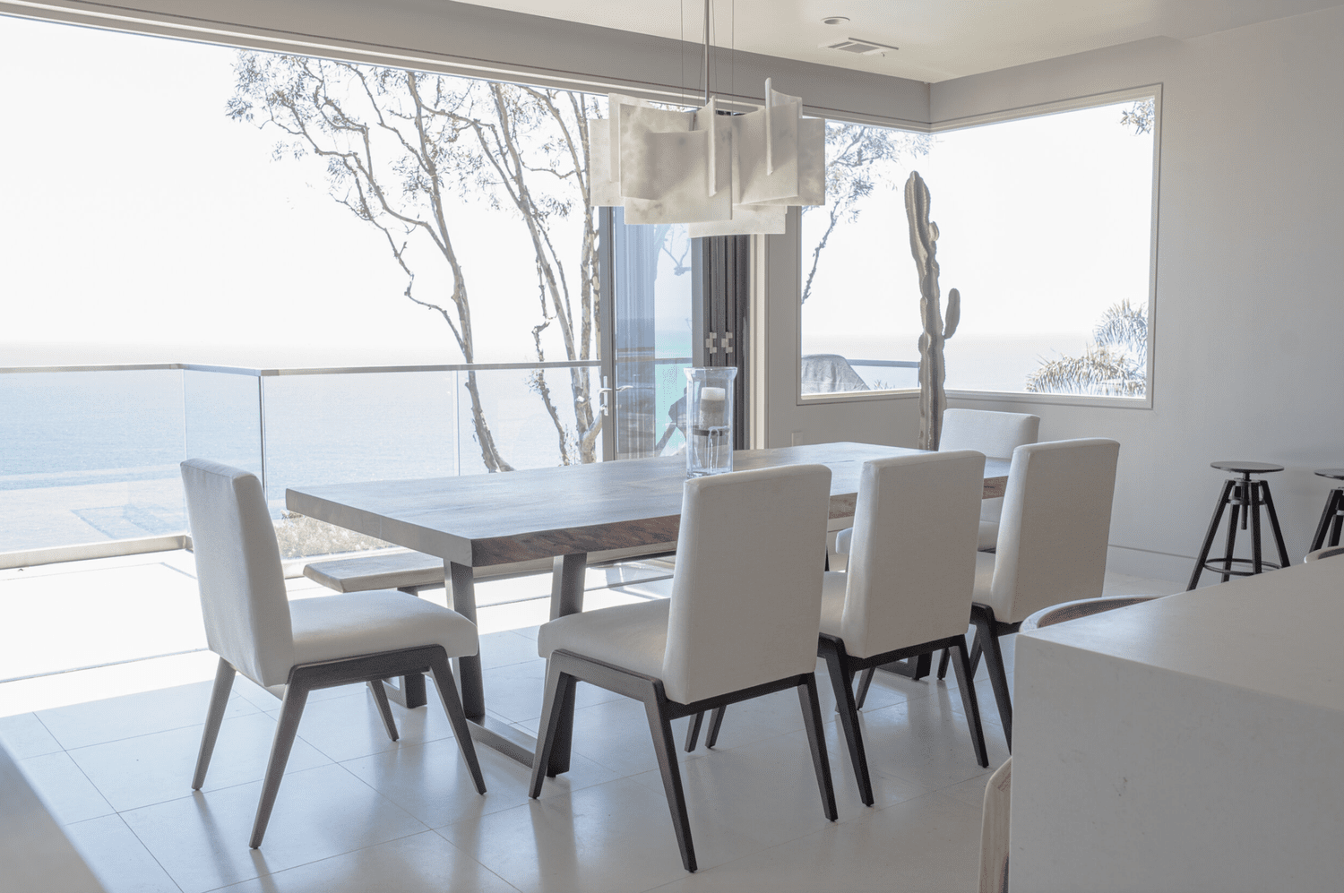 San Diego artist specializing in custom made to order live edge dining ...