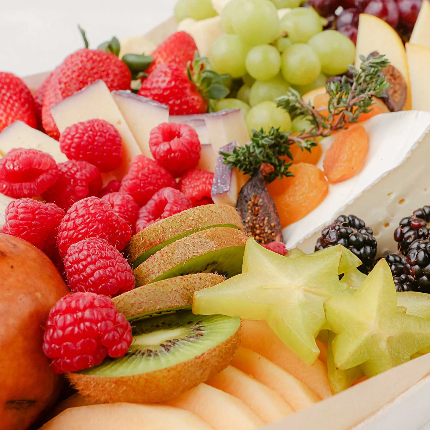 WFE-Platter_Fruit_Cheese_3.jpg