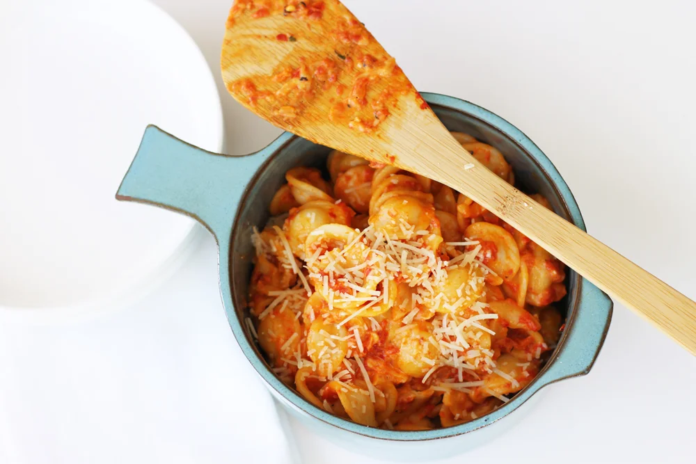 RoastedRedPepperPasta1.jpg