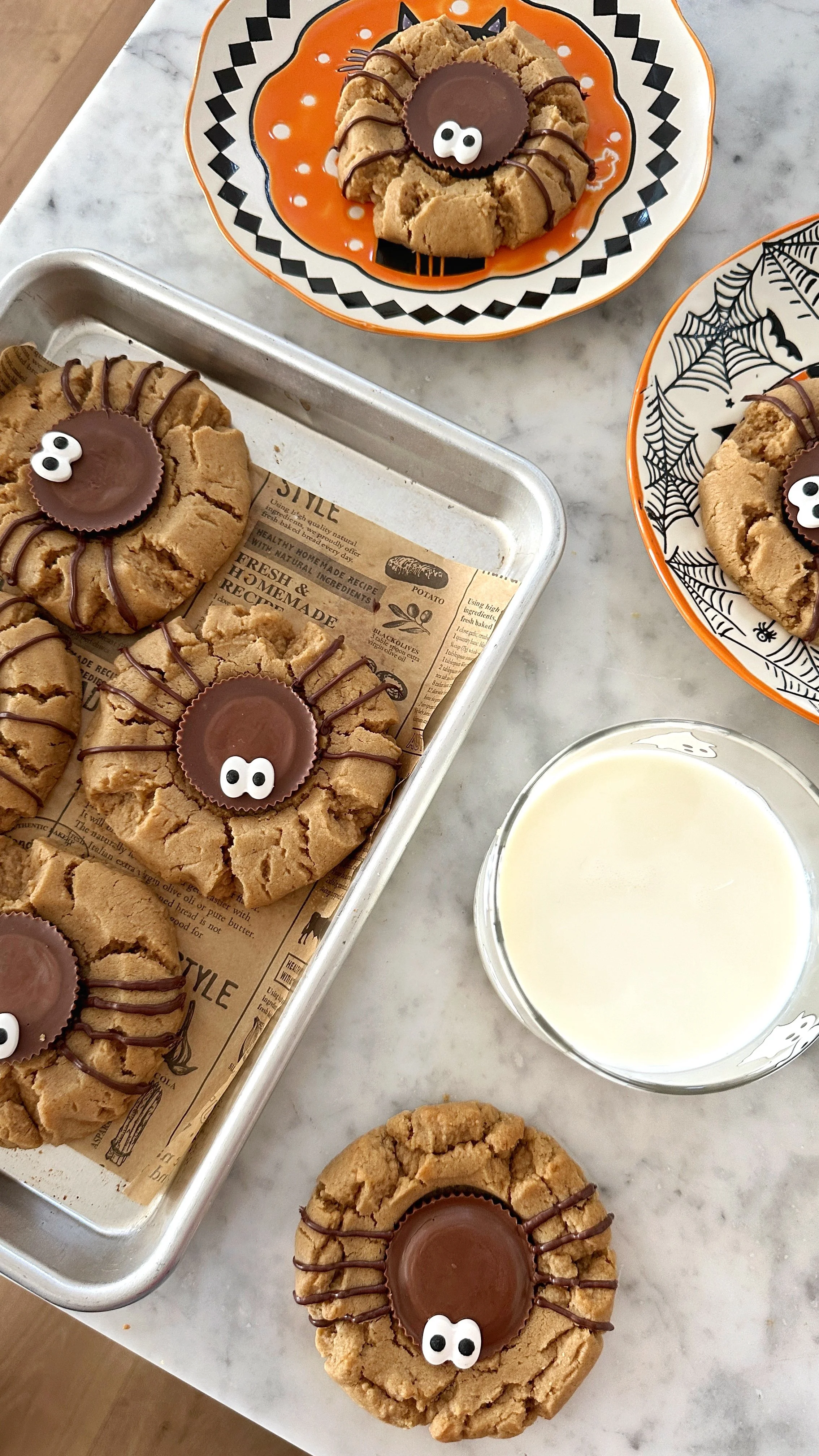 Peanut Butter Cup Spider Cookies