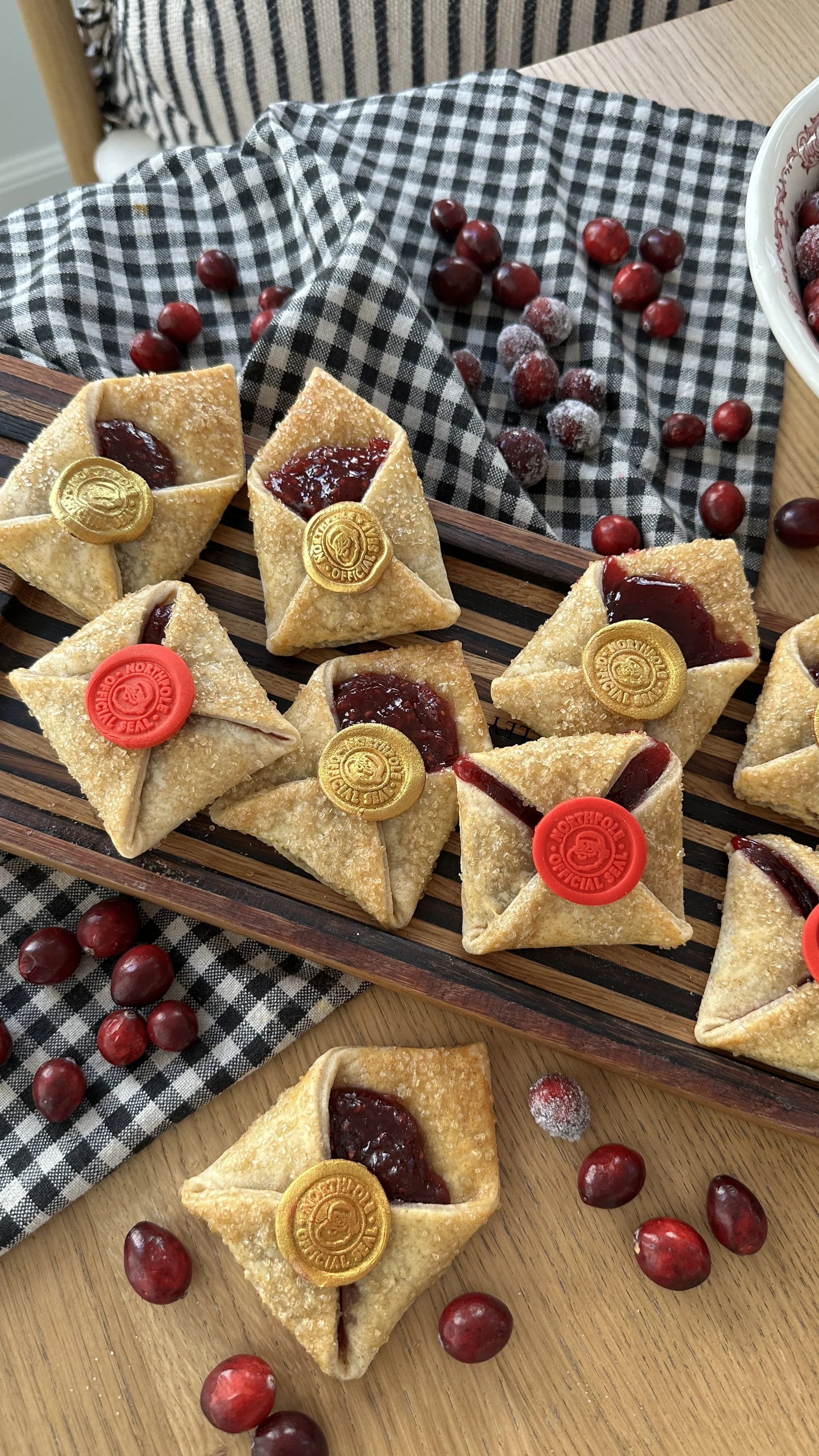 Christmas Envelope Hand Pies 