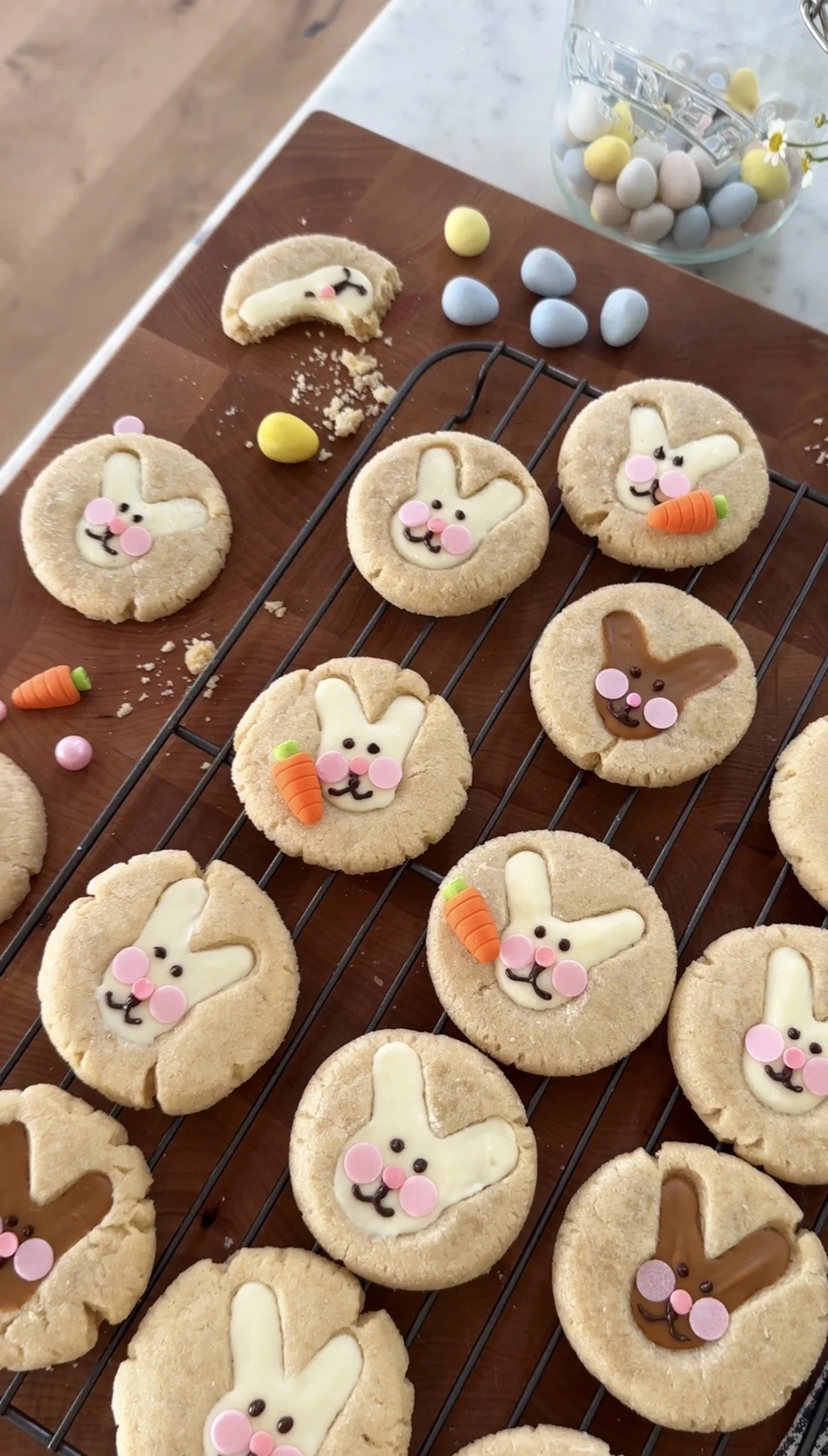 Thumbprint Bunny Cookies 