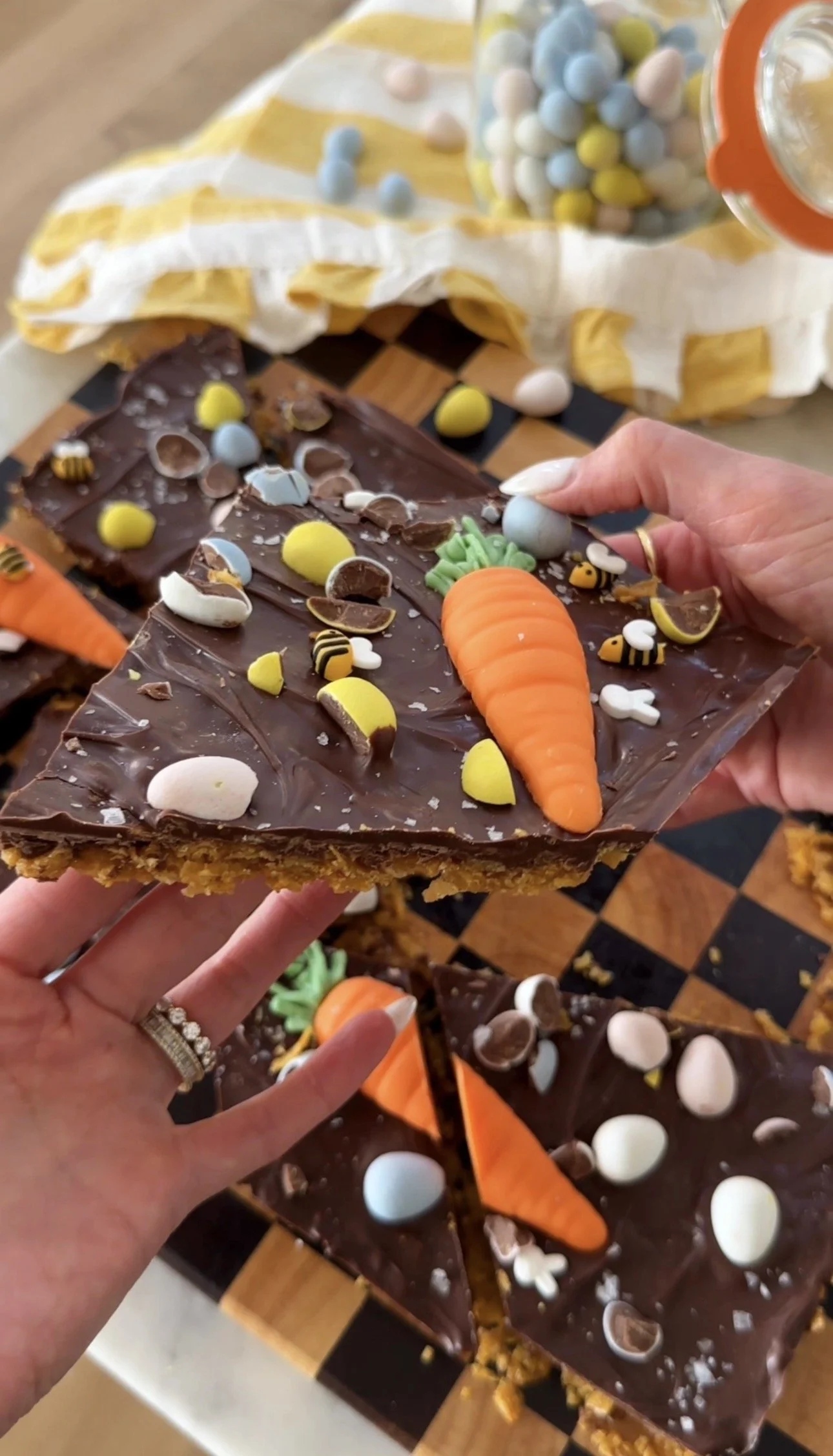 5 Ingredient Chocolate Cornflake Easter Crisps 